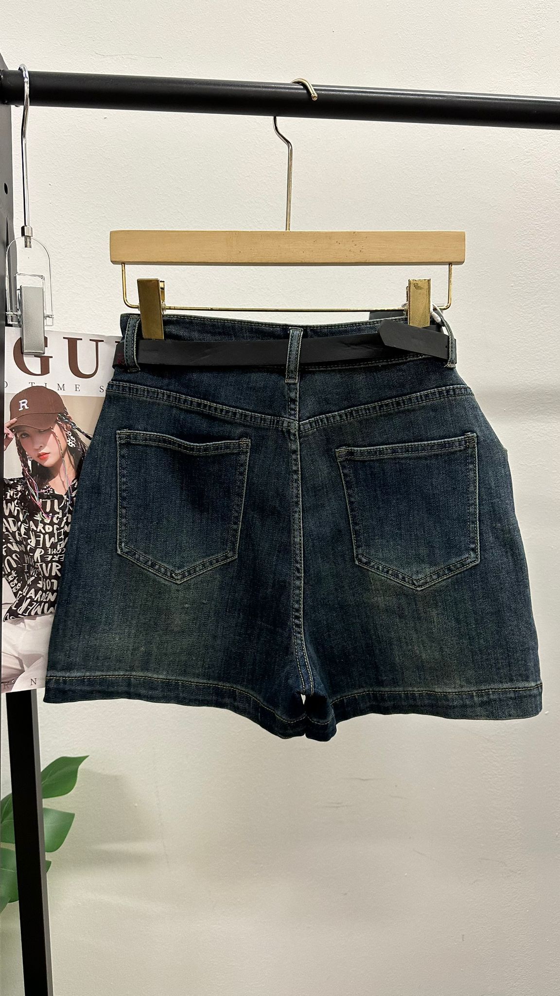 (D1846)Denim Shorts