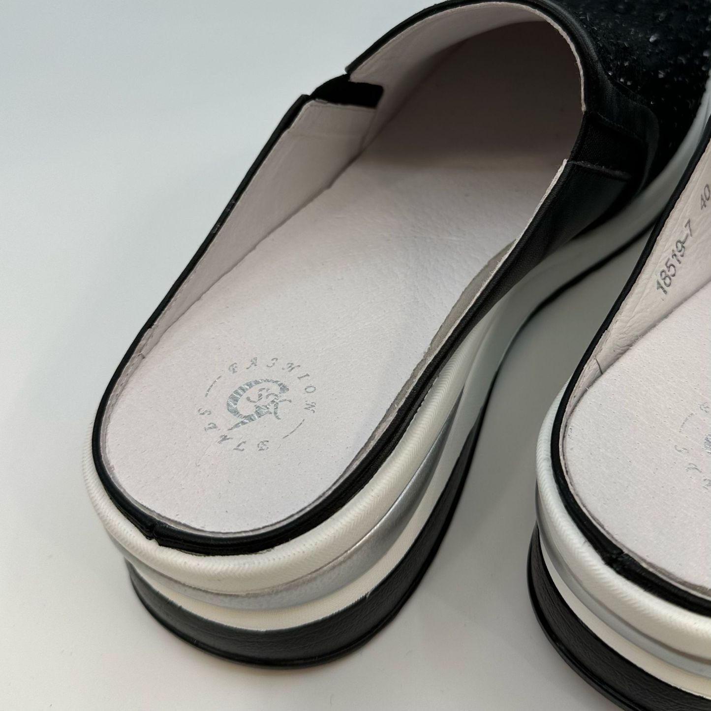 (D197)GSK Fashion Style Shoe