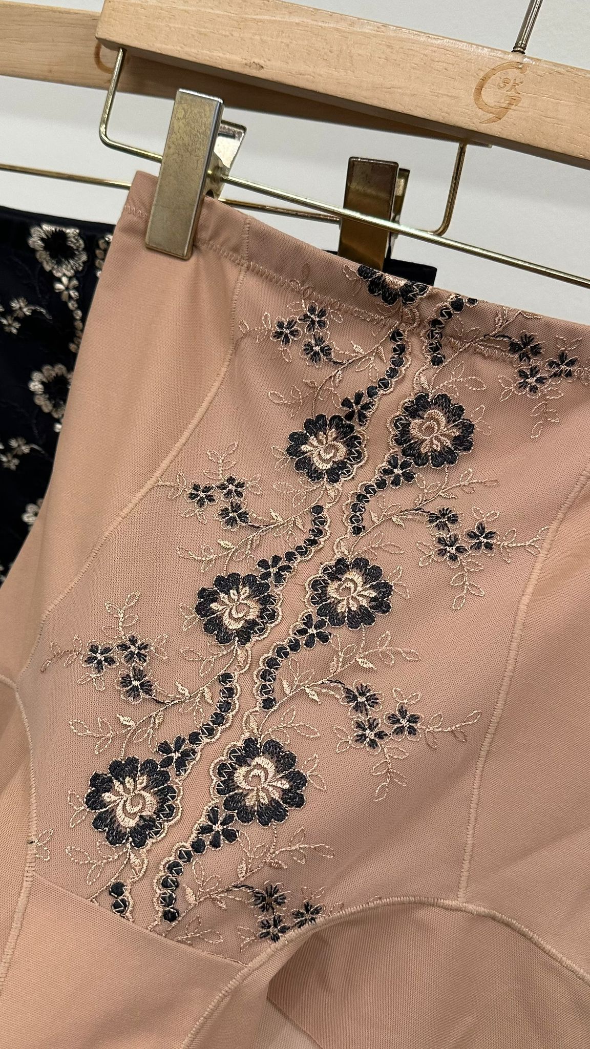 (D2)Shapewear 2 in 1