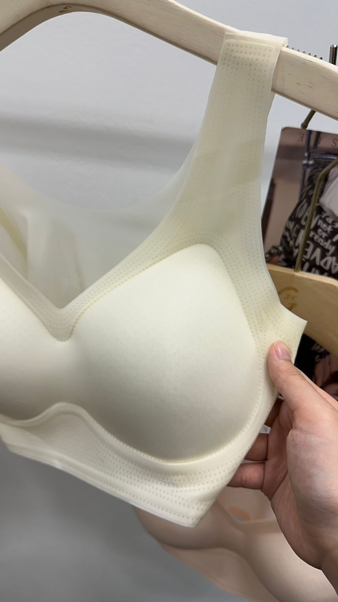 (D2)Bra