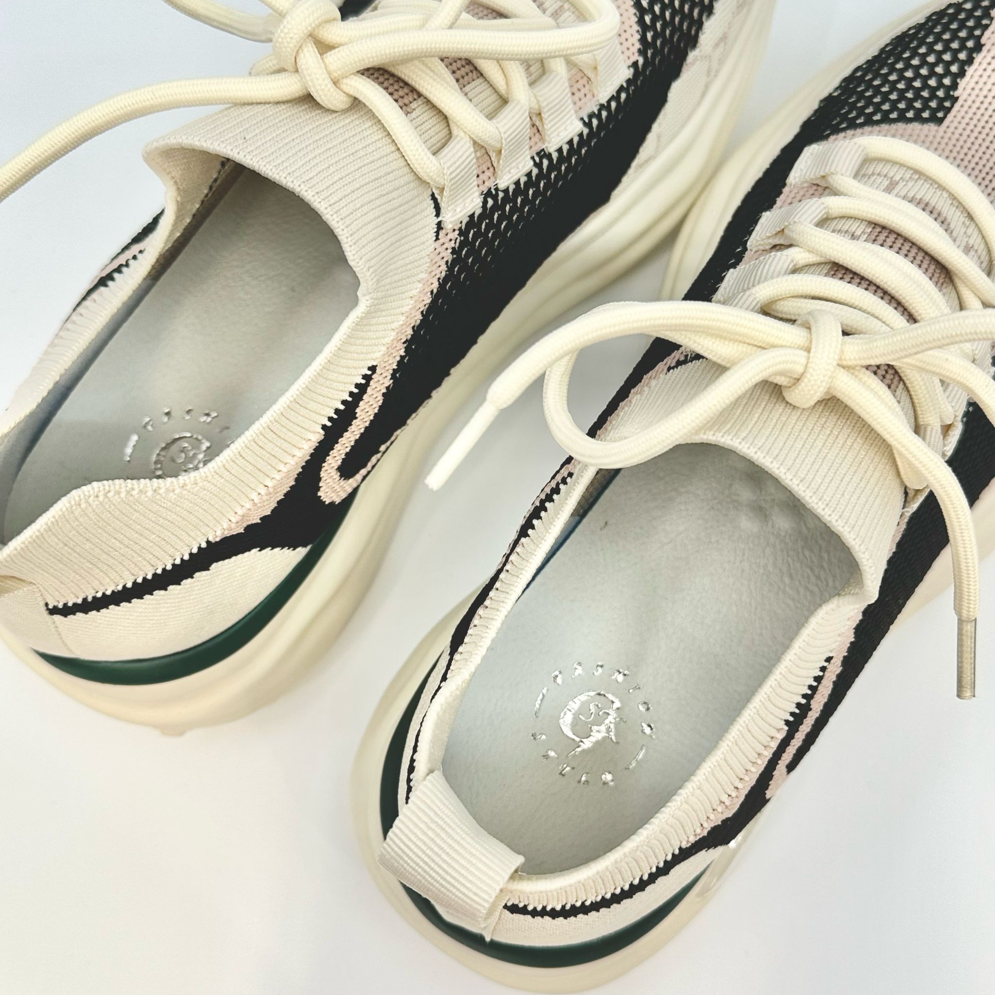 (D205)GSK Fashion Style Shoe