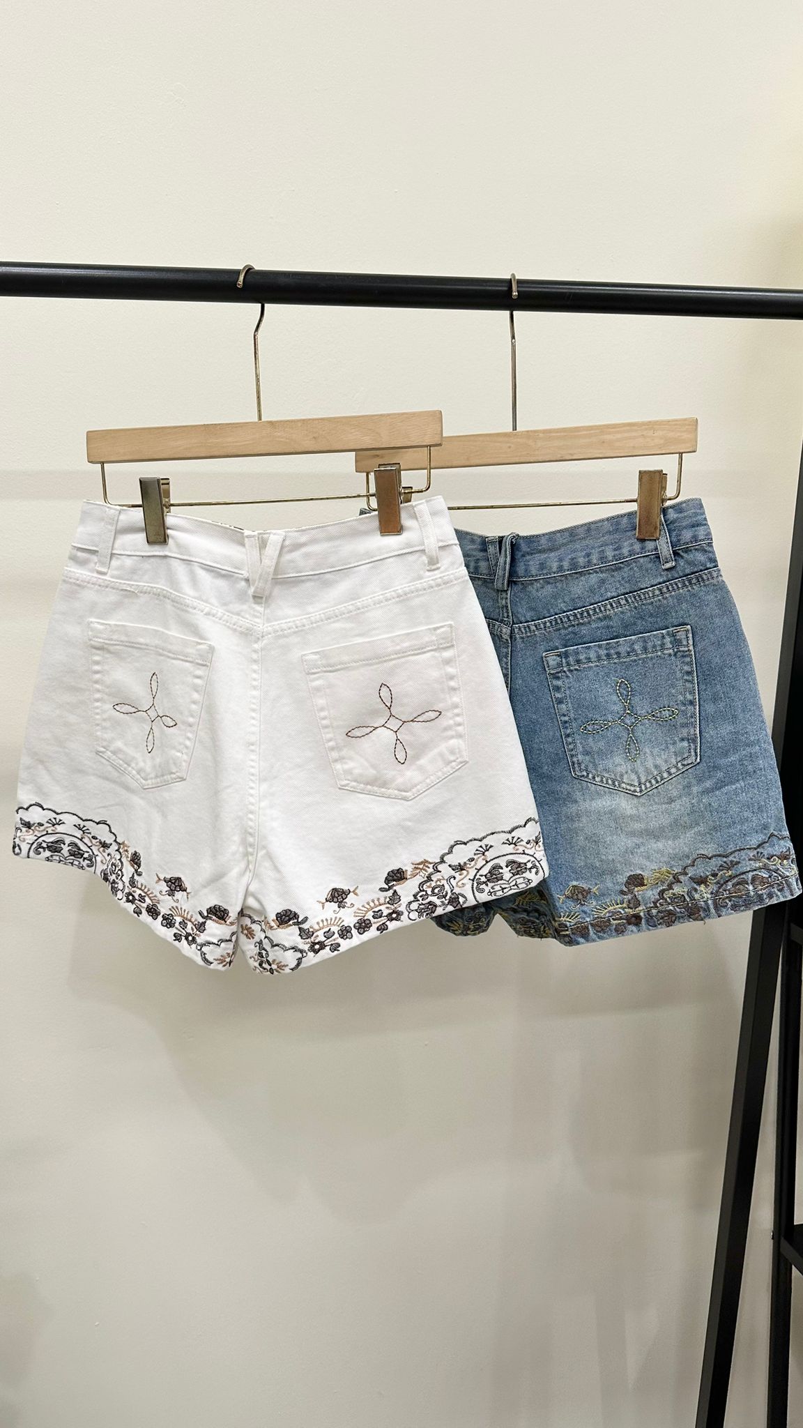 (D2070)Shorts