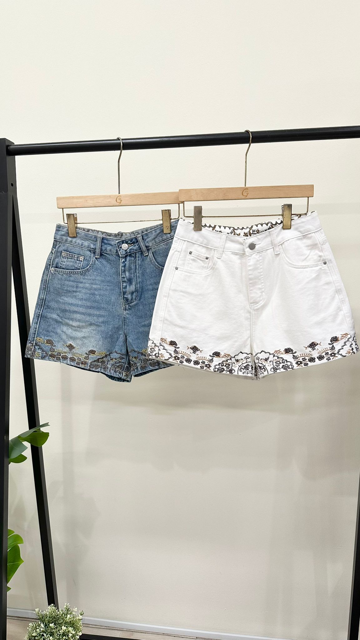 (D2070)Shorts
