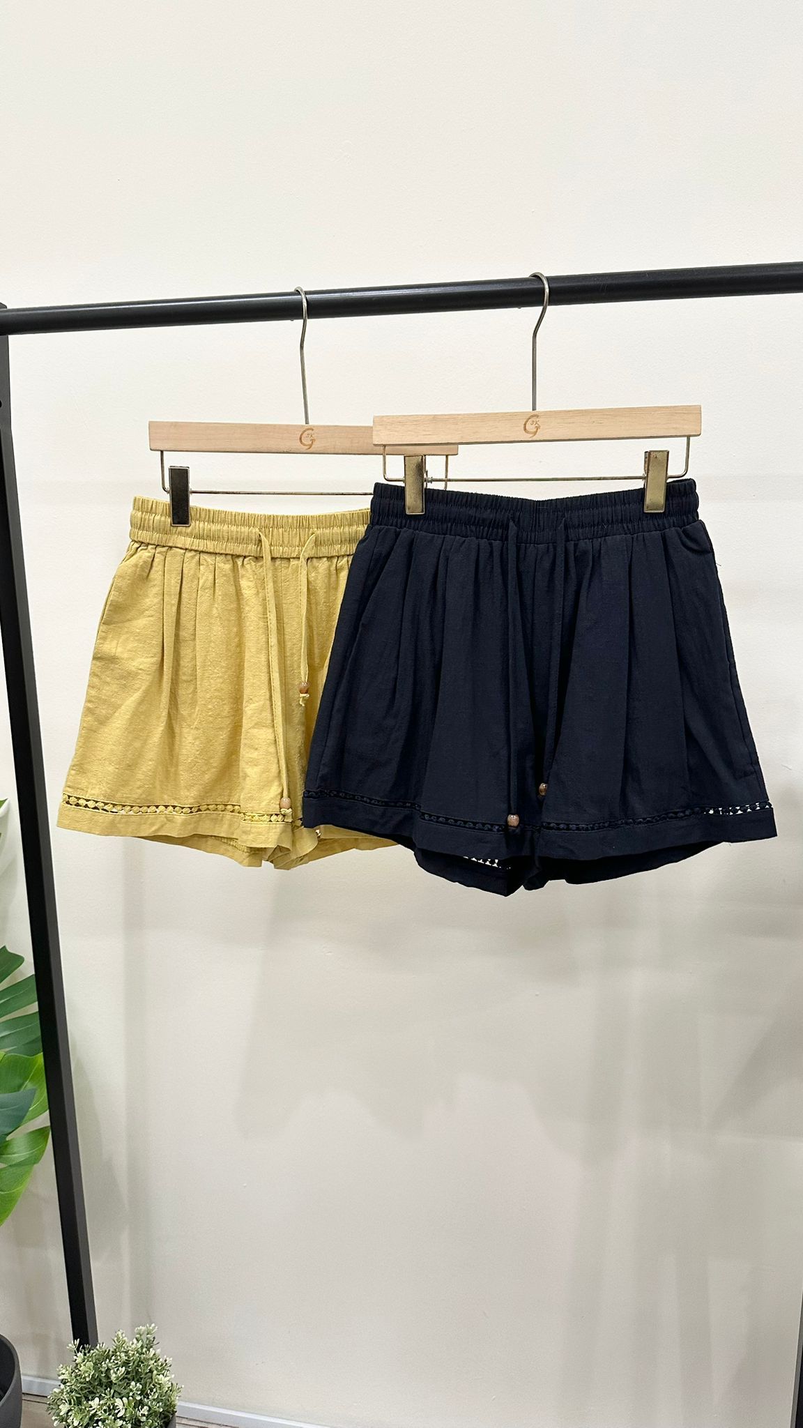 (D2100)Shorts