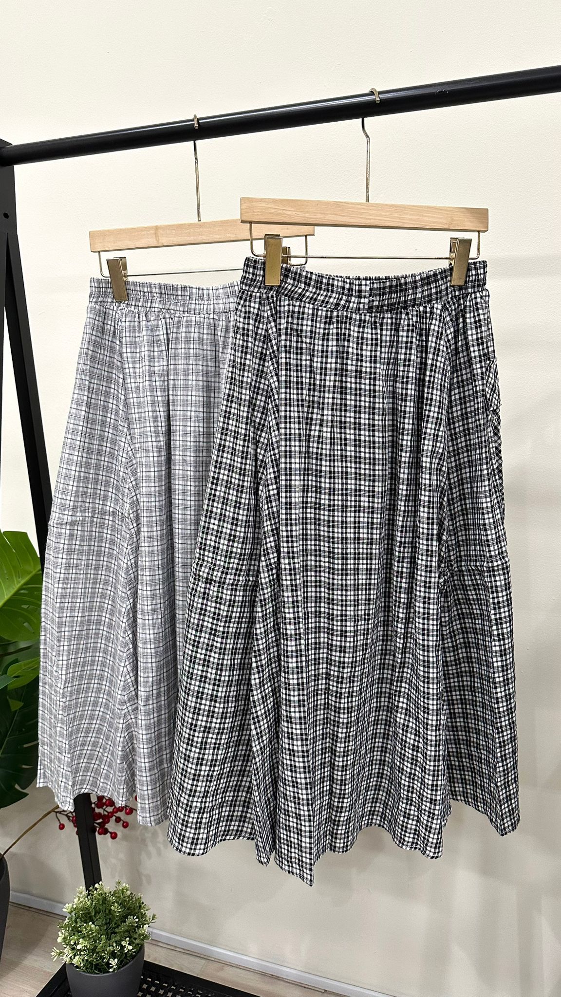 (D2128)Checkered Skirt