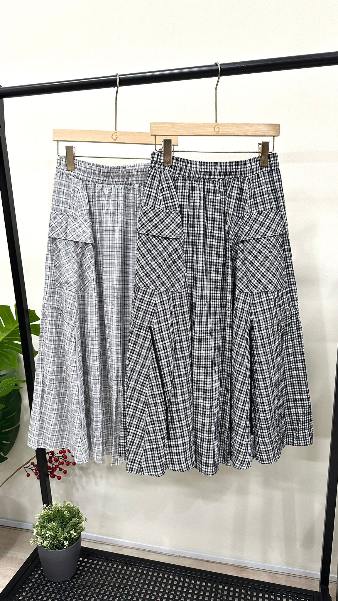 (D2128)Checkered Skirt