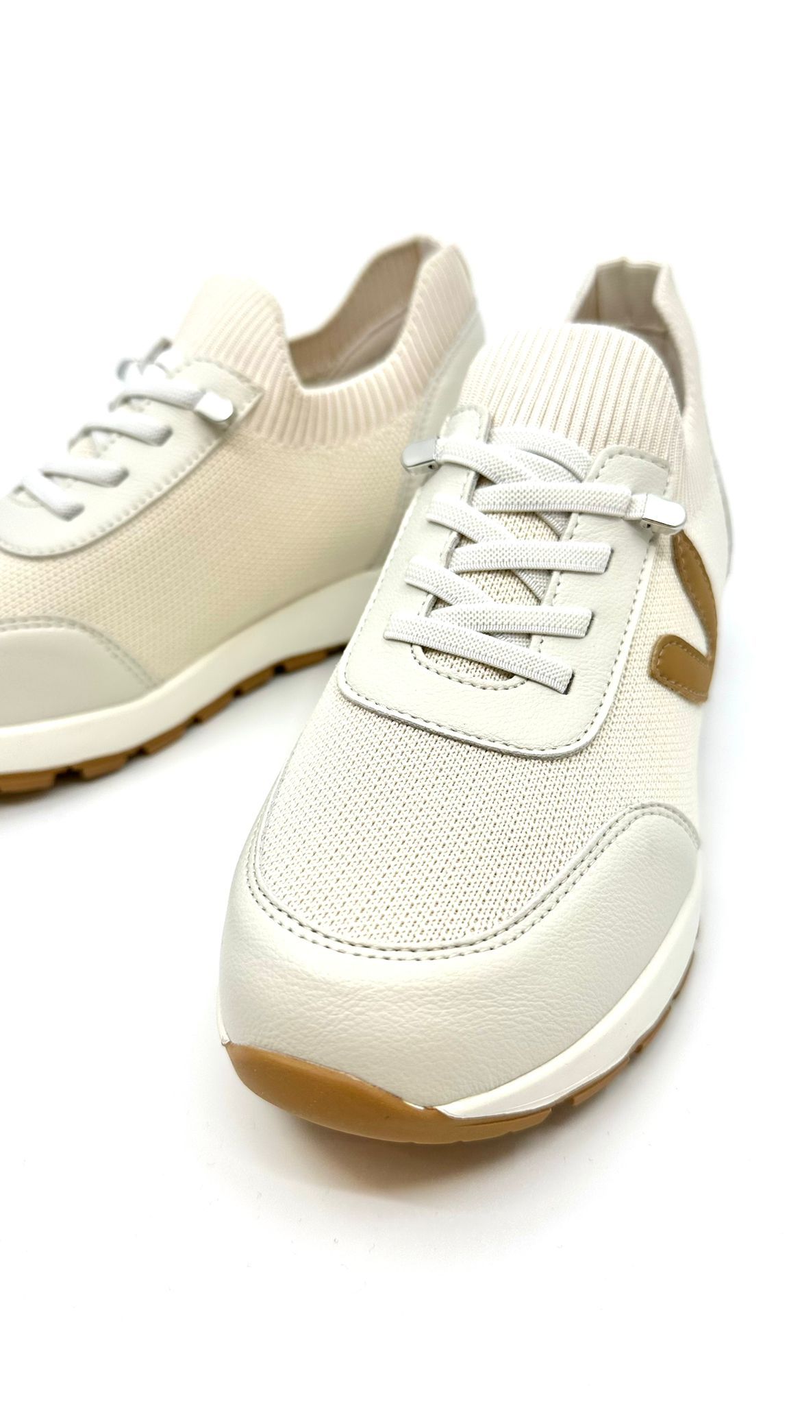 (D223)GSK Fashion Style Shoe