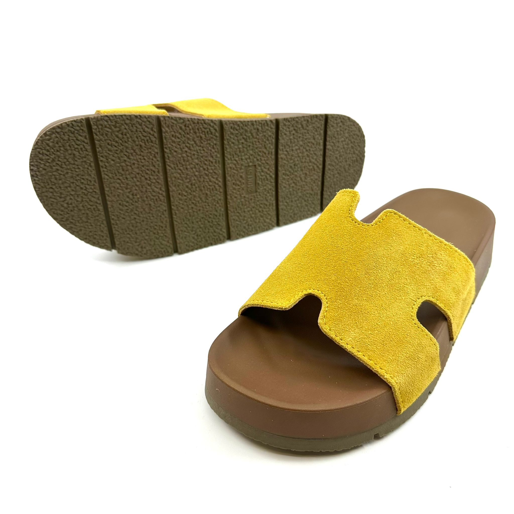 (D225)Sandals