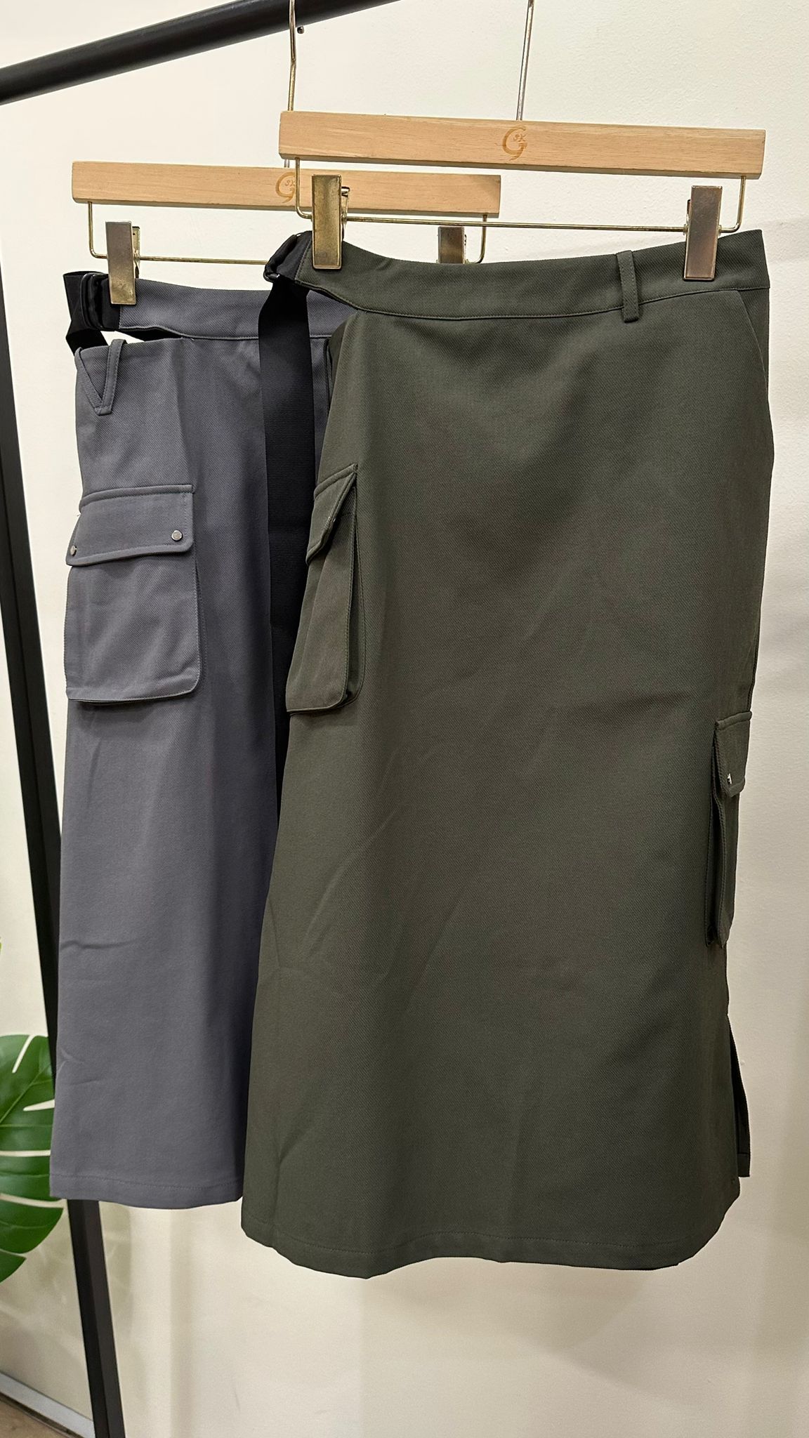 *OFFER* (D2326)Skirt