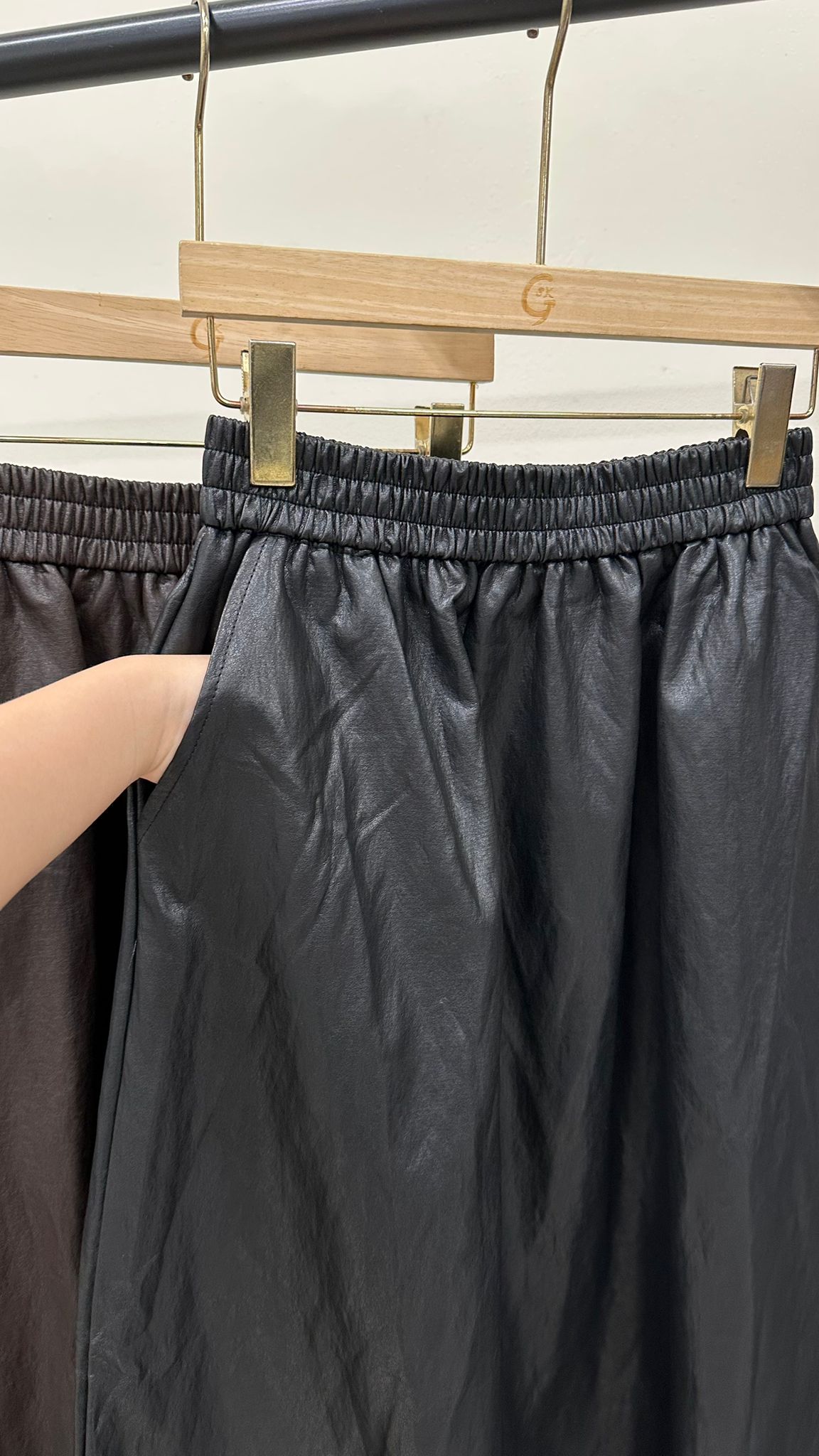 (D2395)Leather Skirt