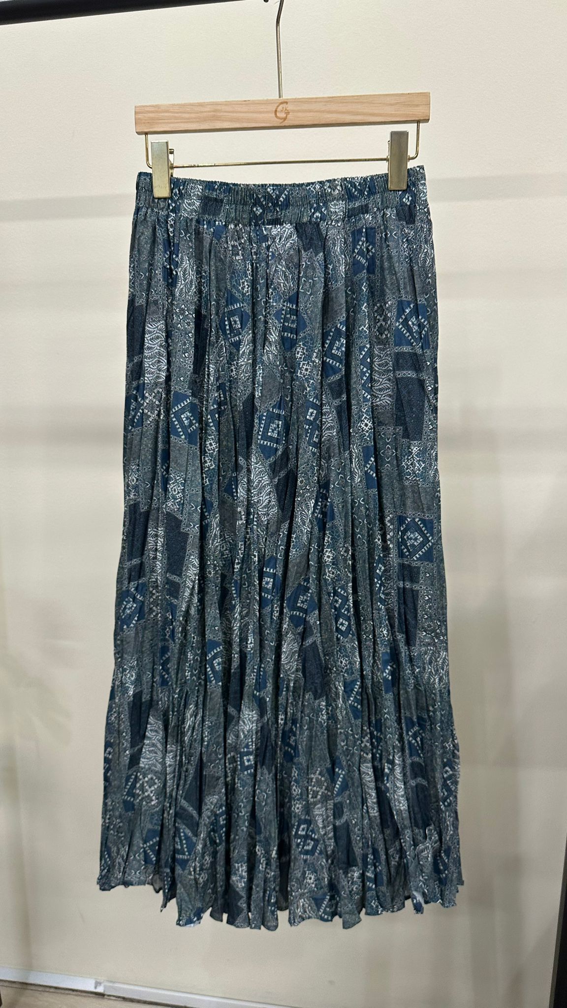 (D2485)Pattern Skirt