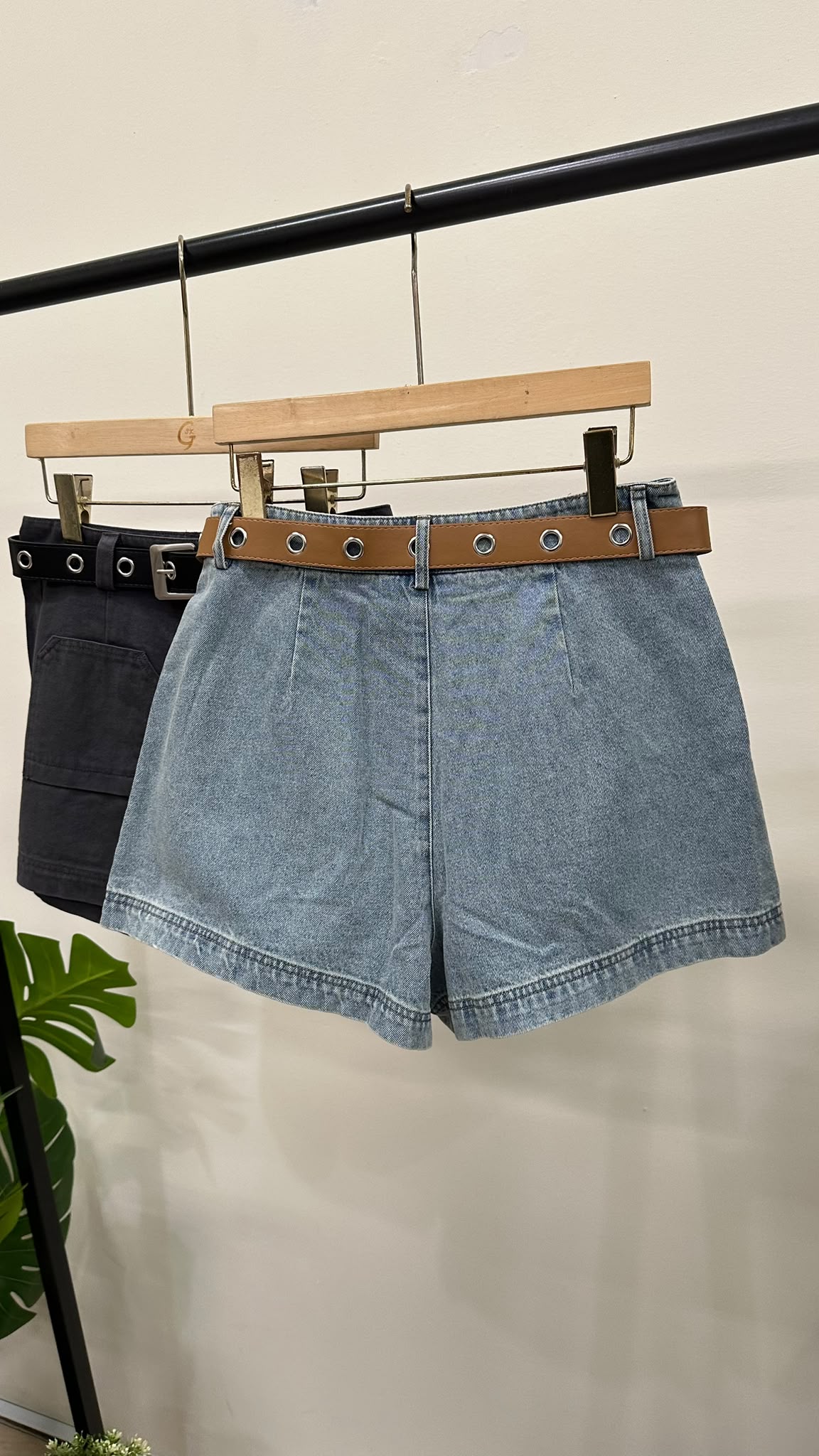 (D2489)Denim Shorts