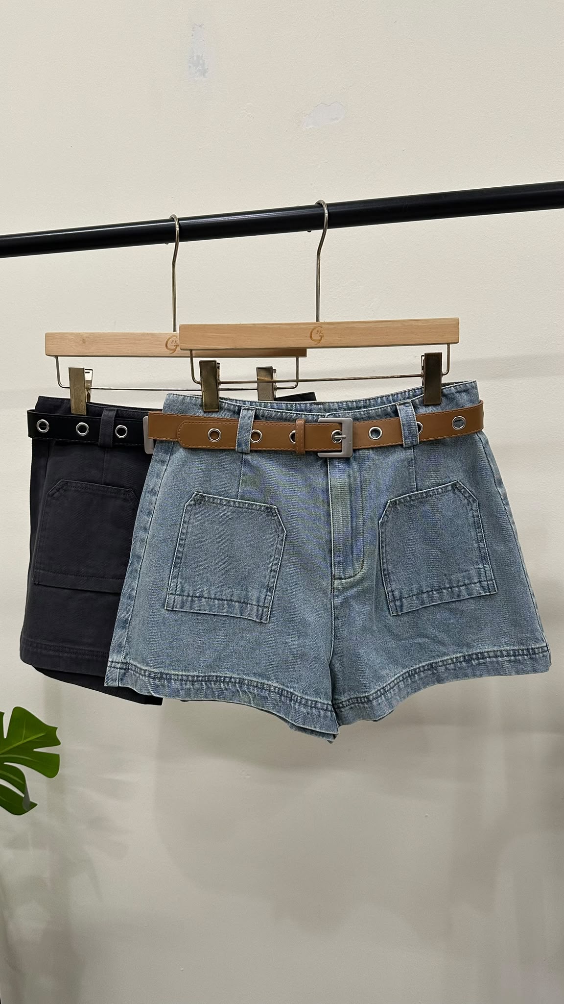 (D2489)Denim Shorts
