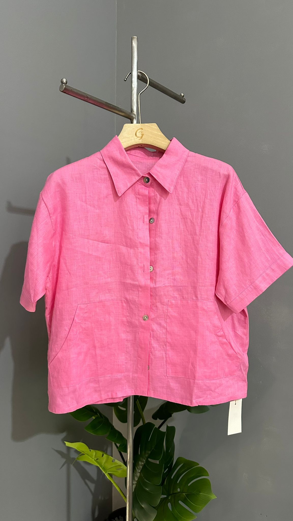 *STAR BUY* (D2504)Top