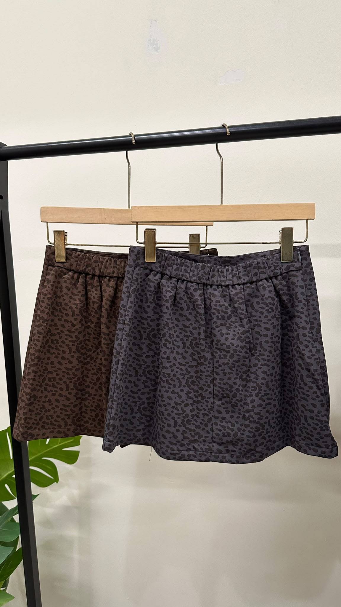 (D2509)Leopard Pattern Skirt