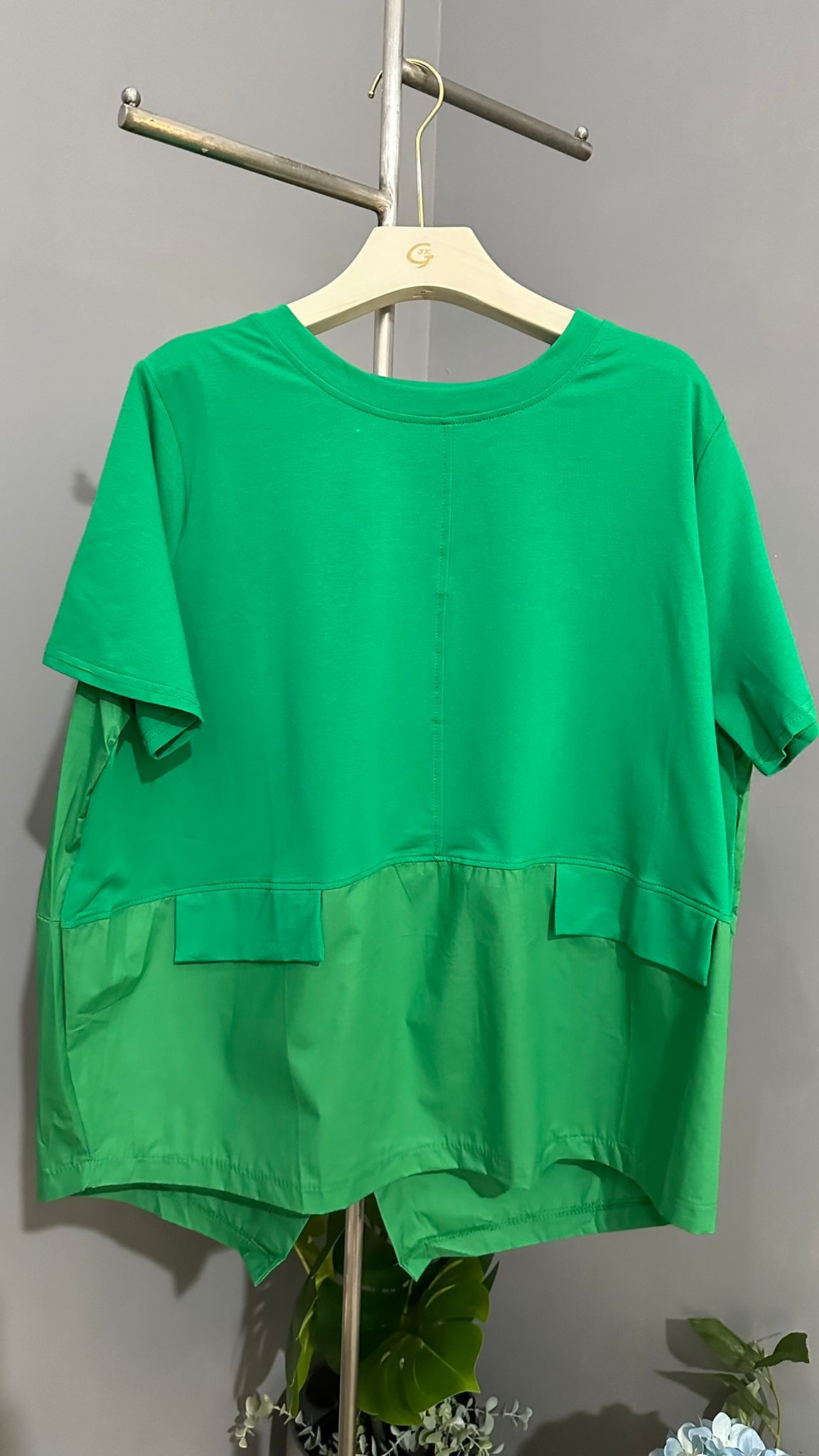 (D2700)Top