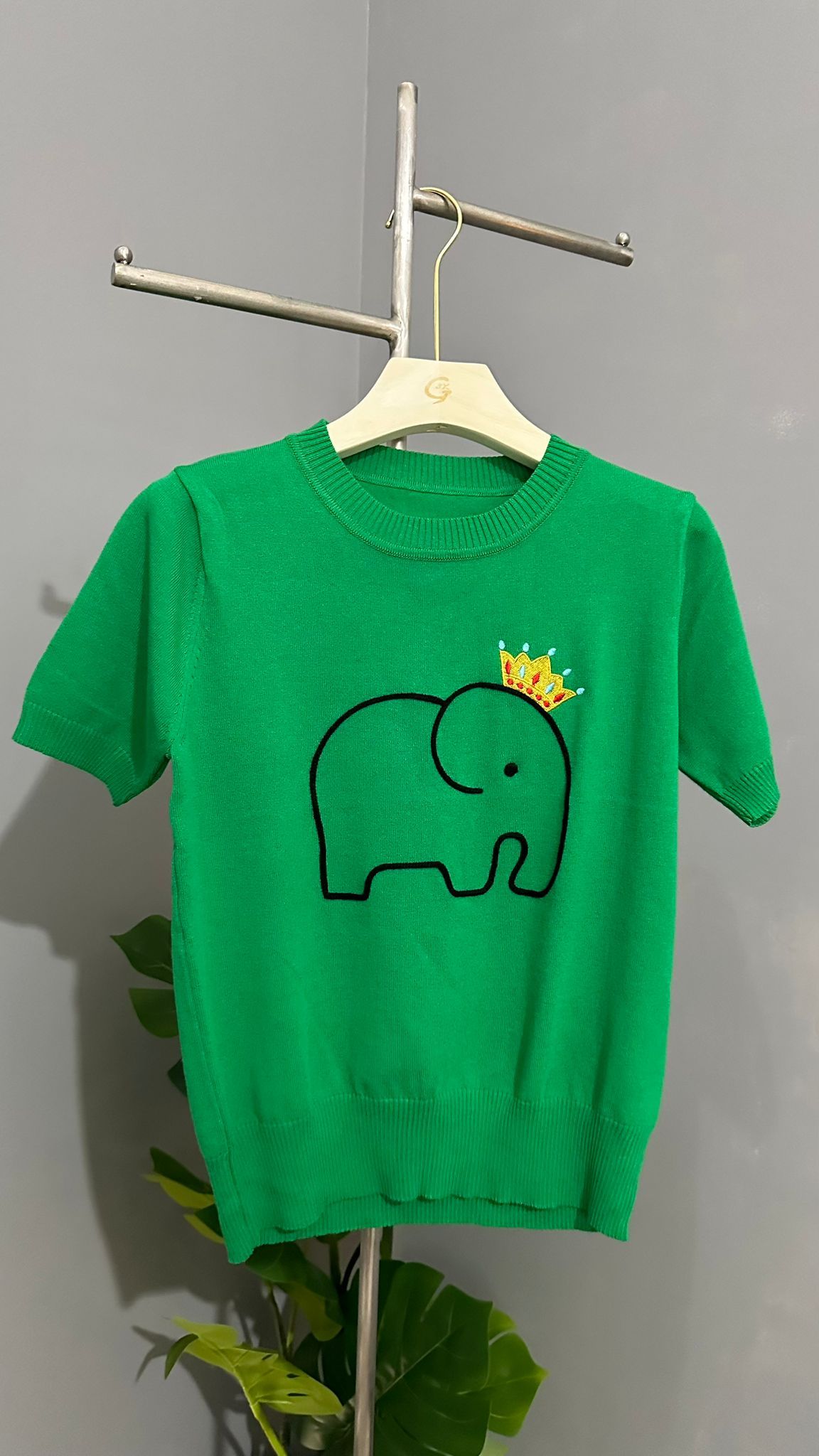 *STAR BUY* (D2739)Top
