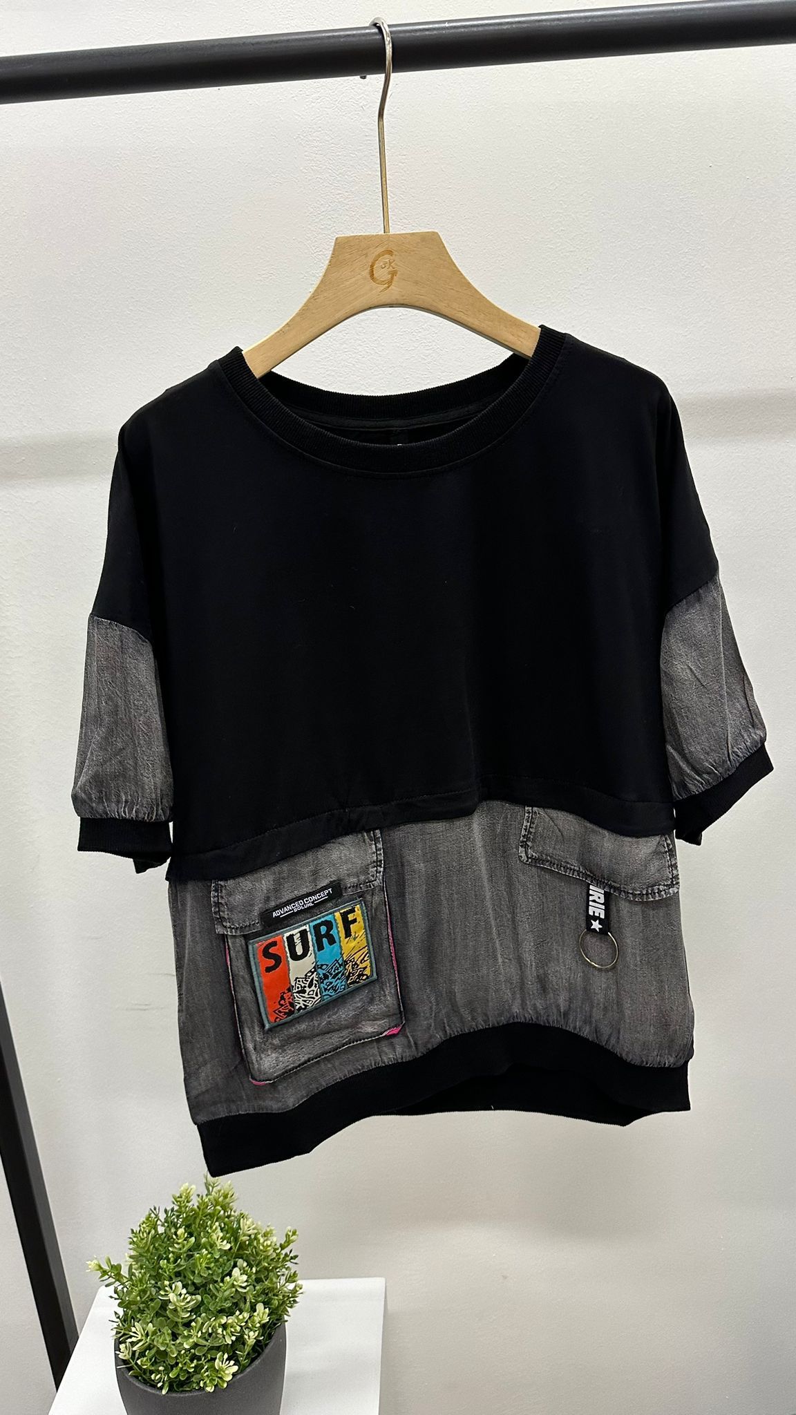 (D3037)Top