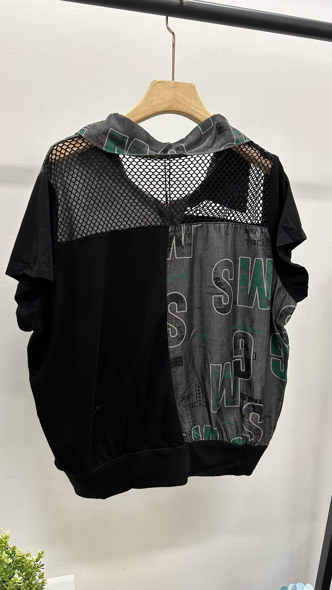 (D3042)Top