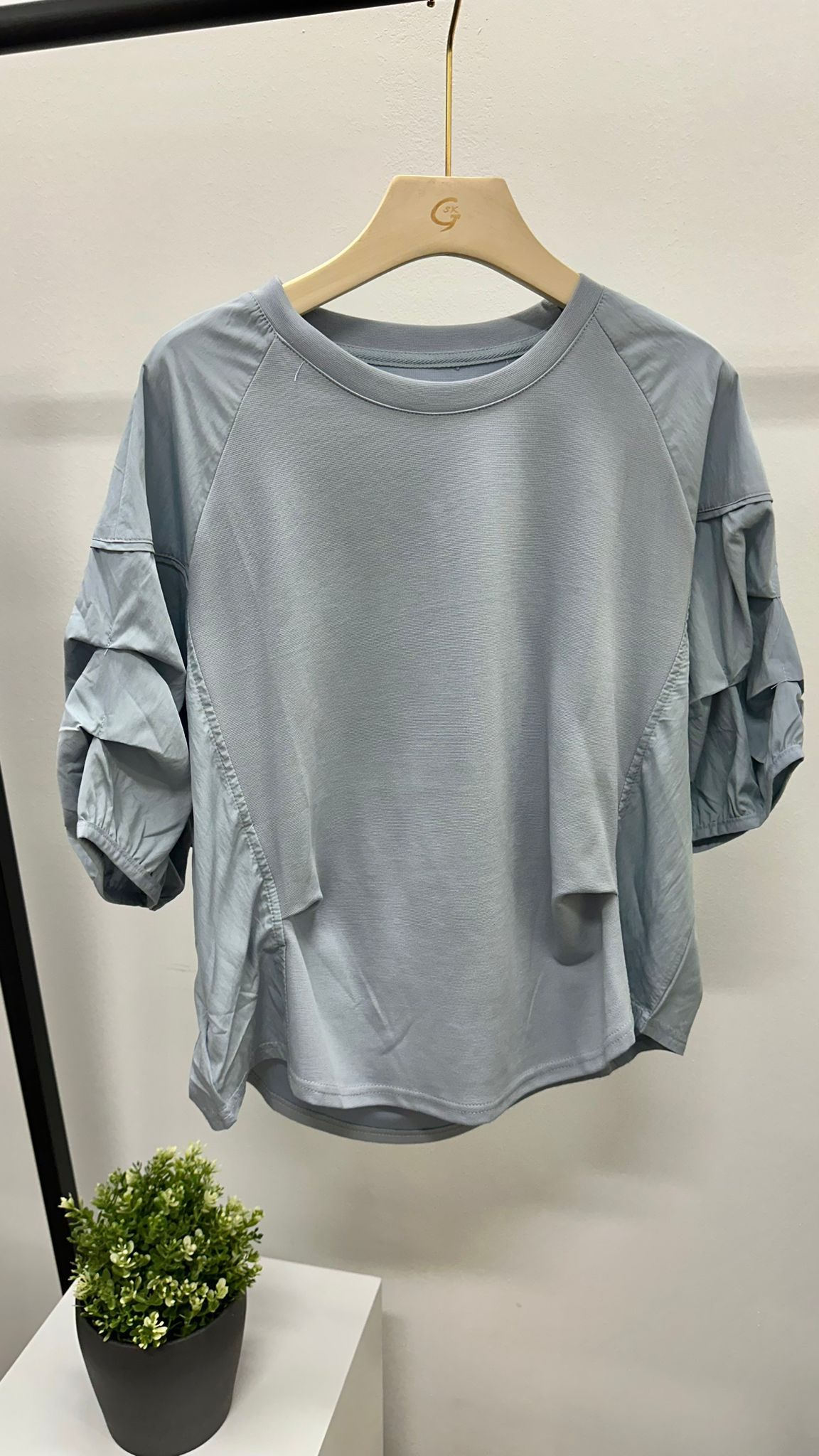 (D3058)Top