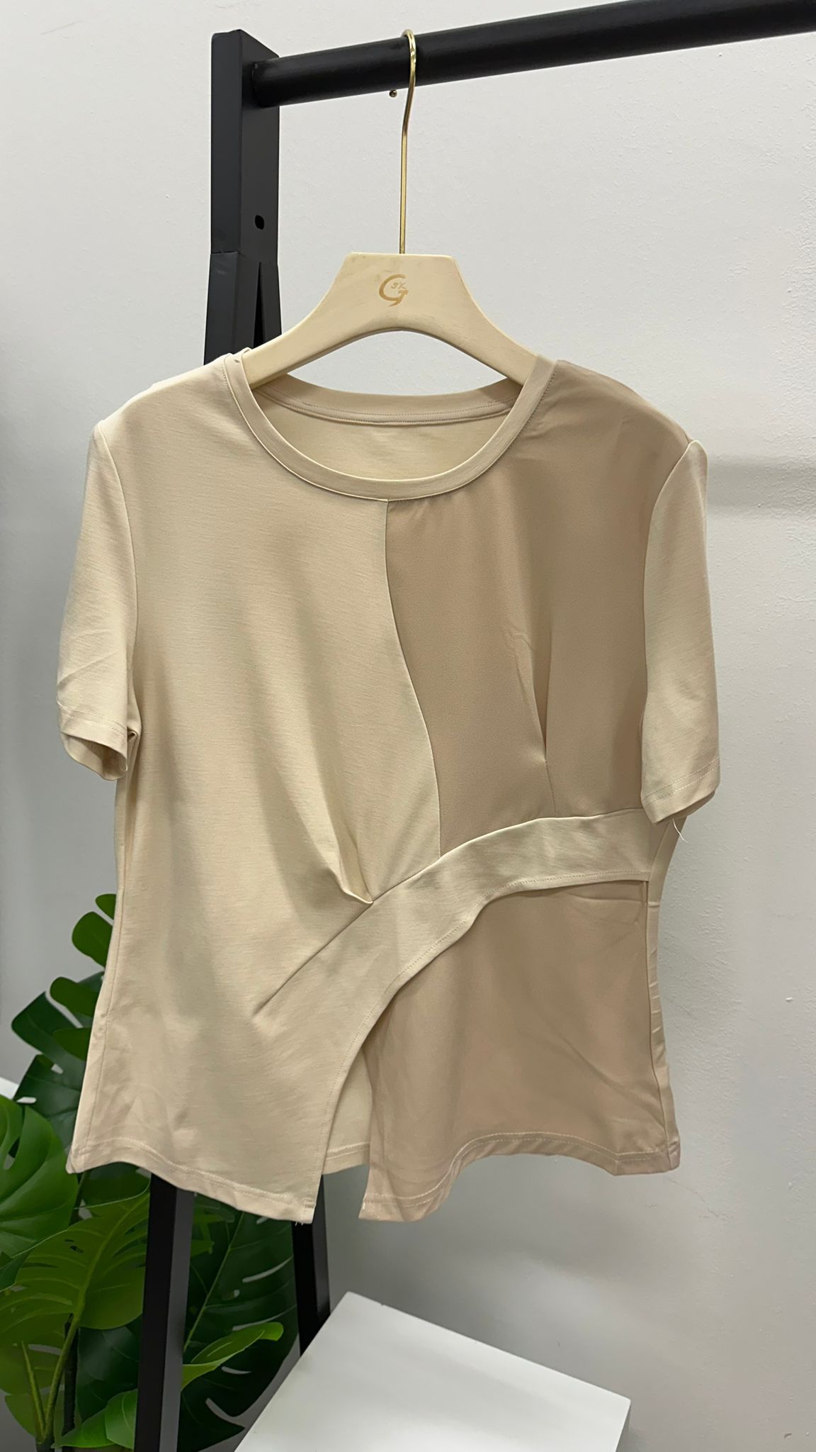 (D3150)Top
