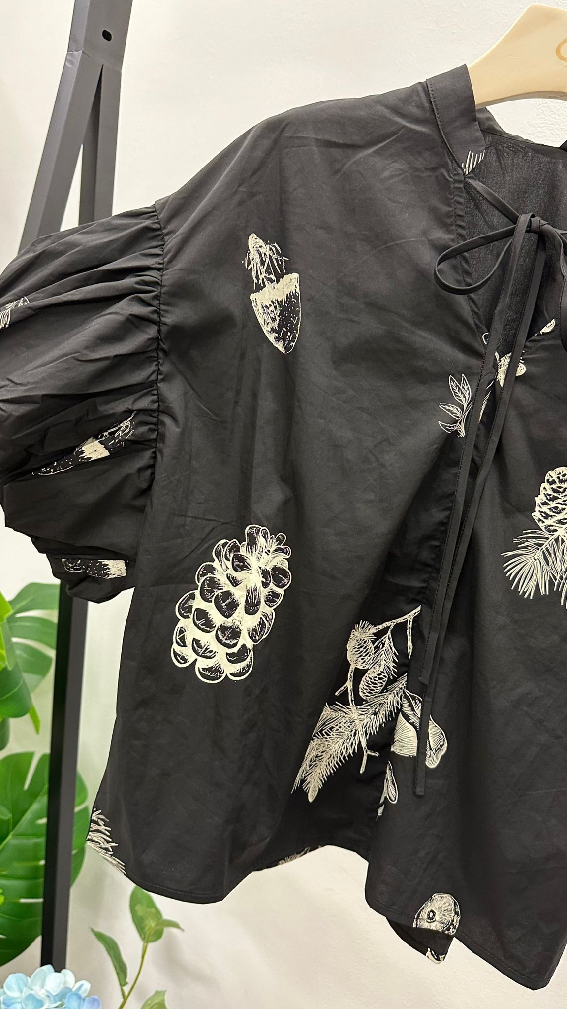 (D3164)Top
