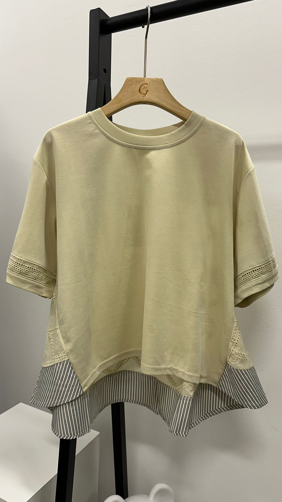 (D3209)Top