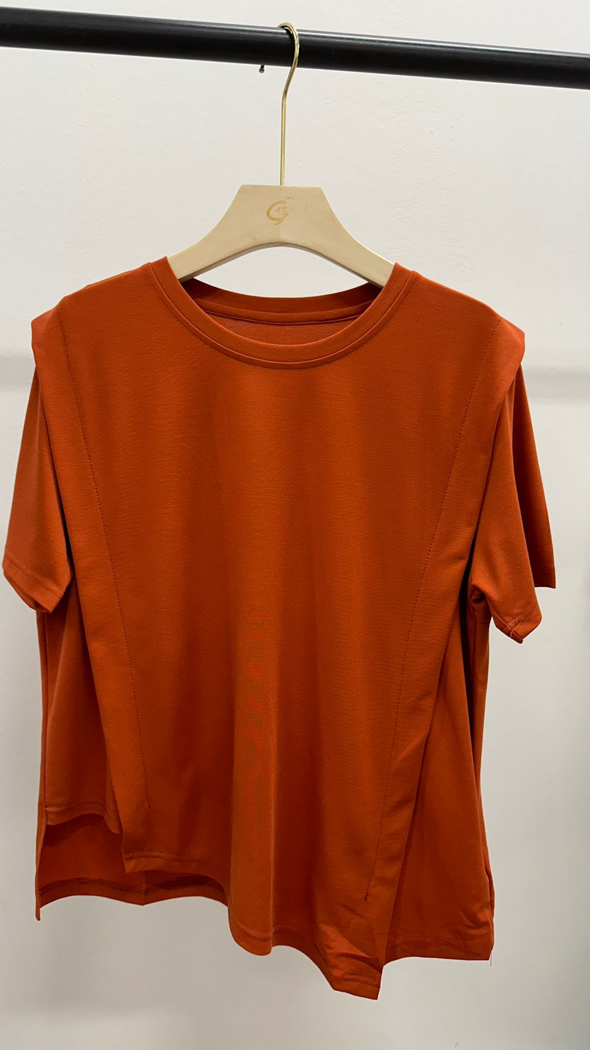 (D3211)Top