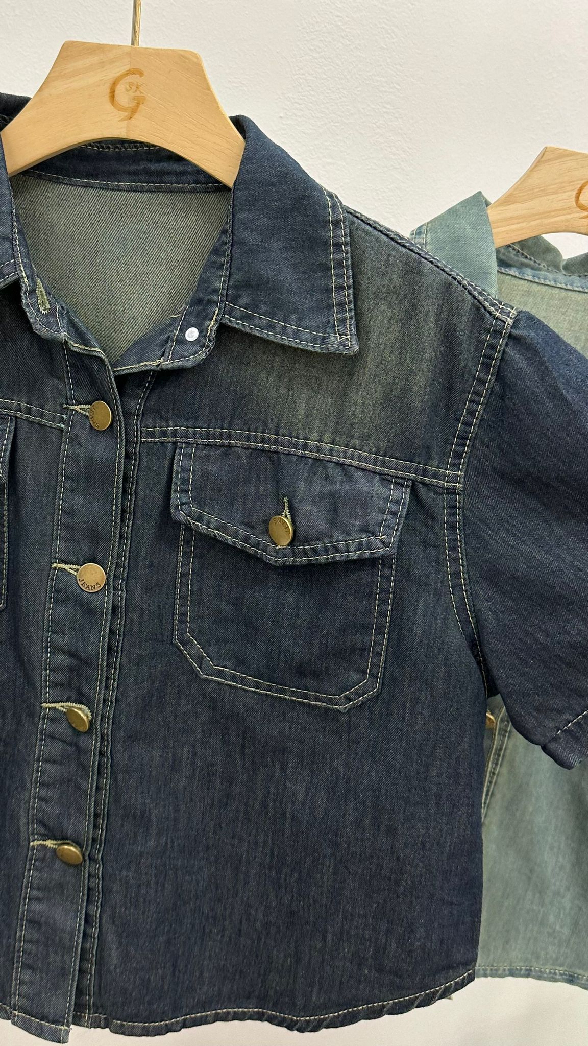 (D3217)Top