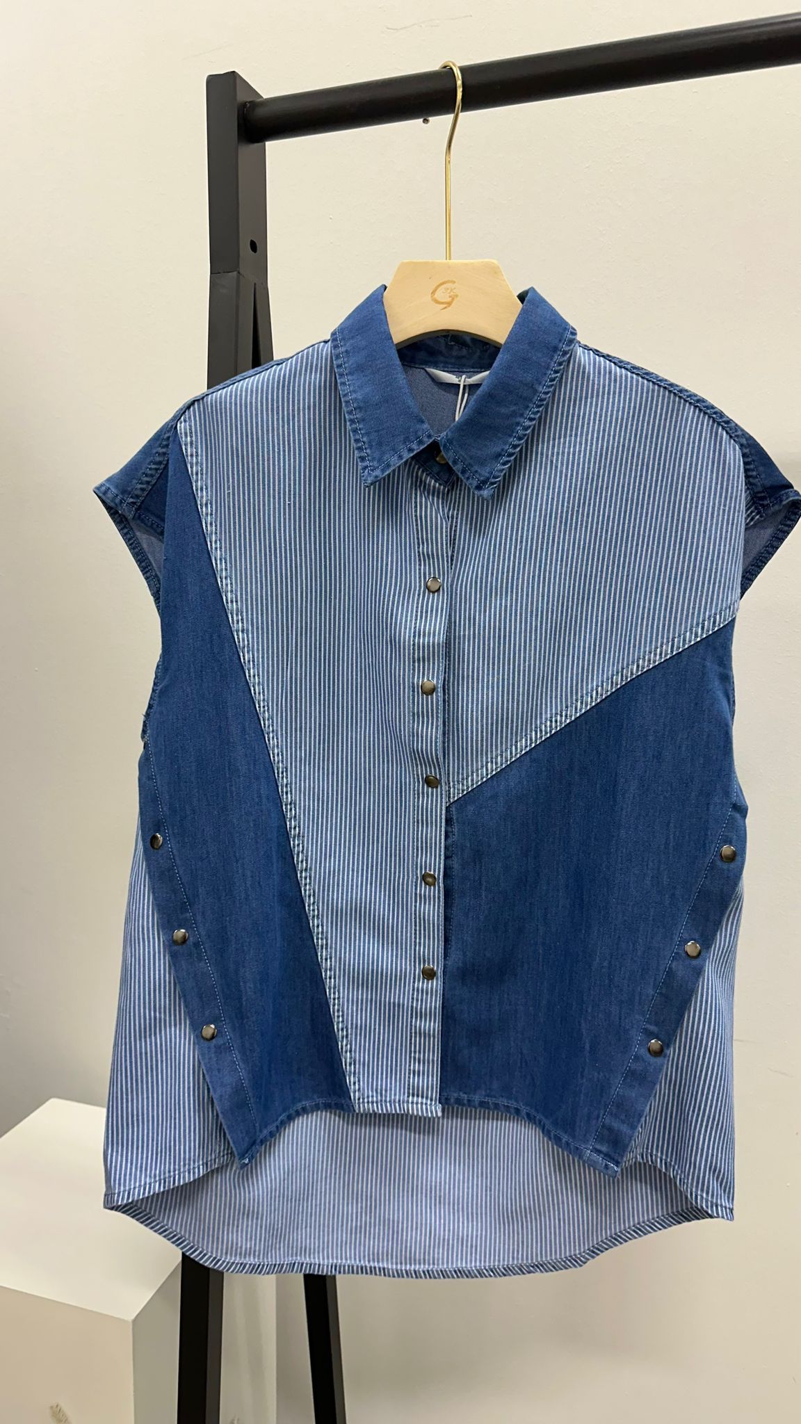 (D3233)Top