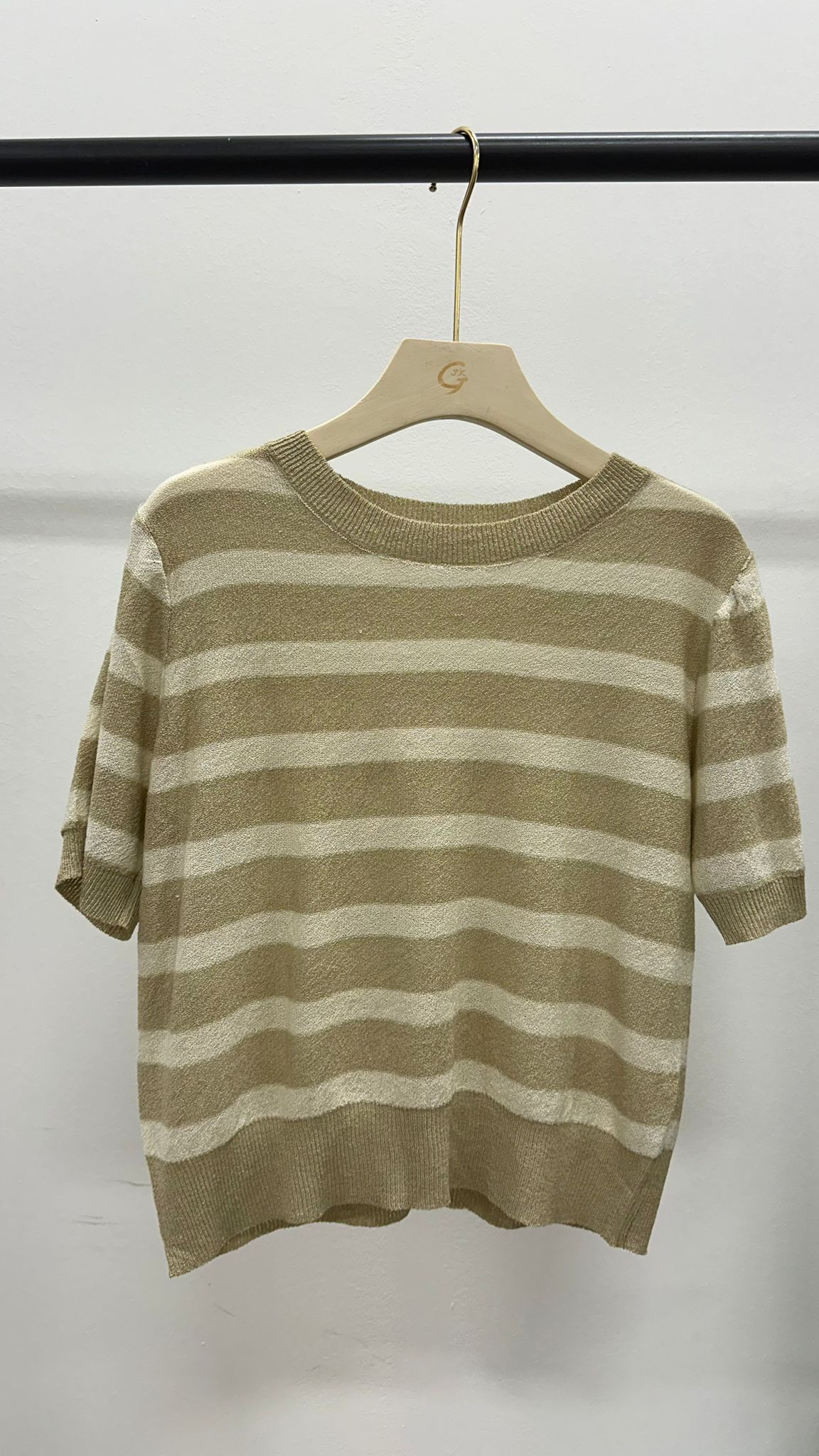 (D3246)Striped Top
