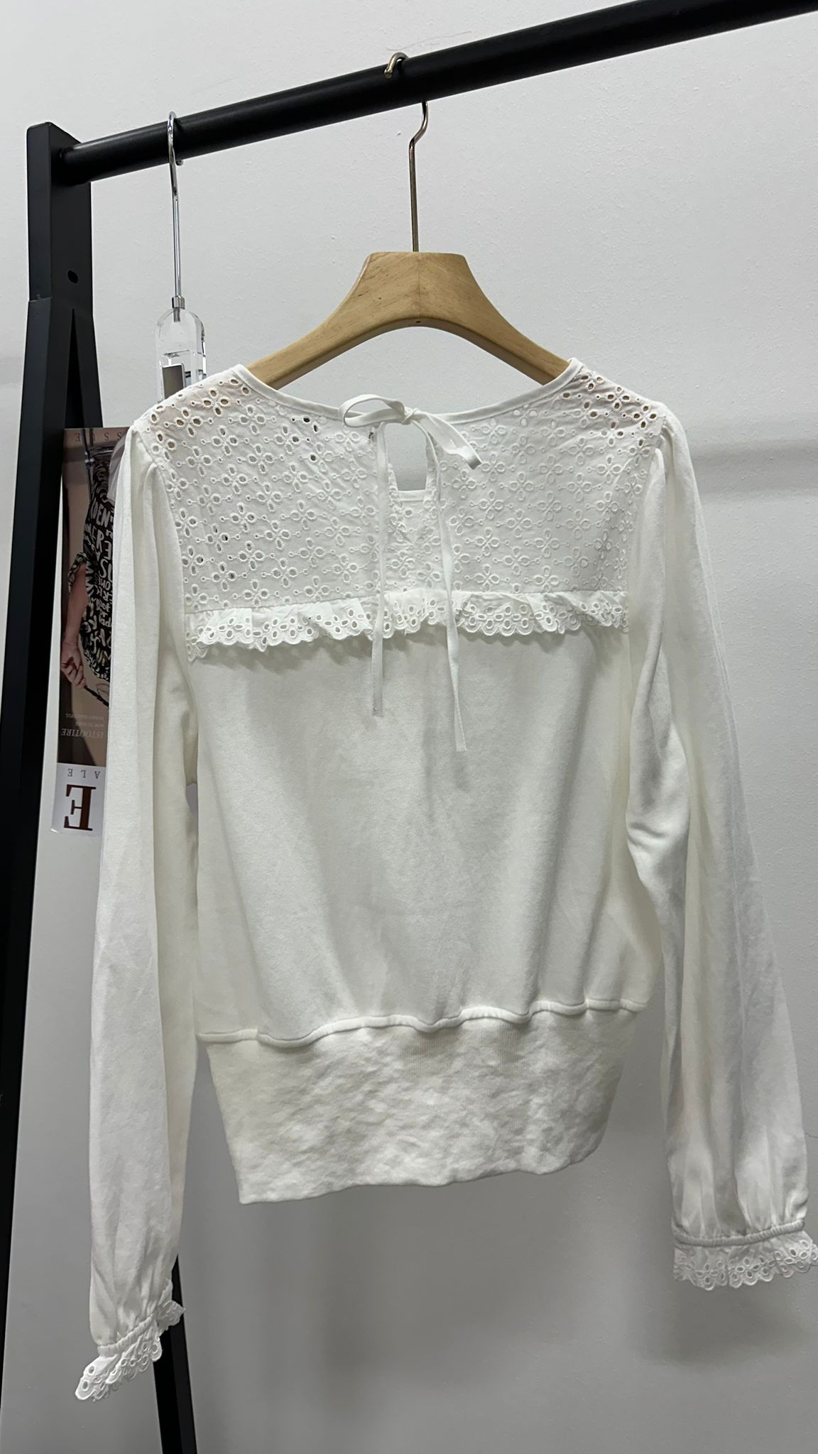 (D3369)Top