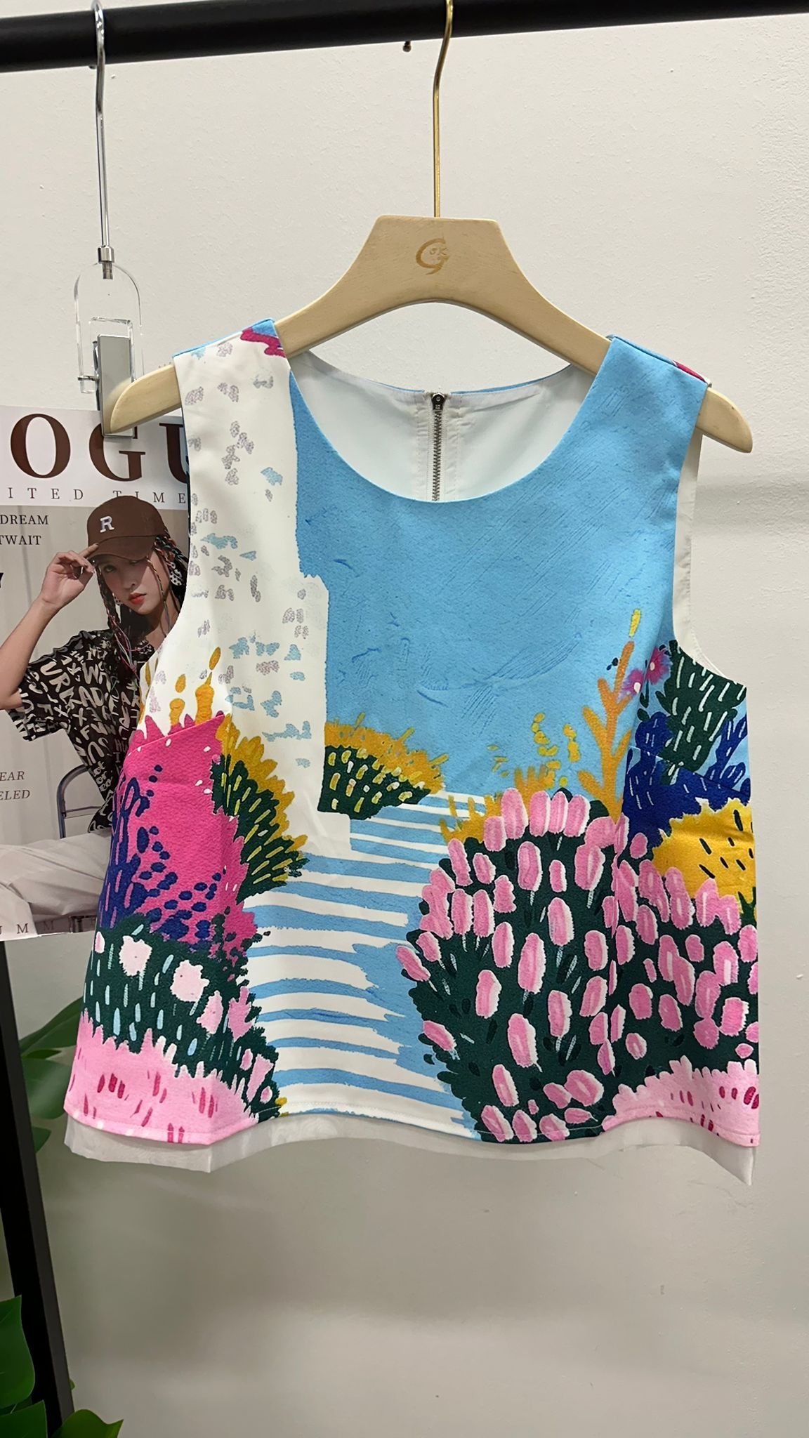 (D3521)Sleeveless Top