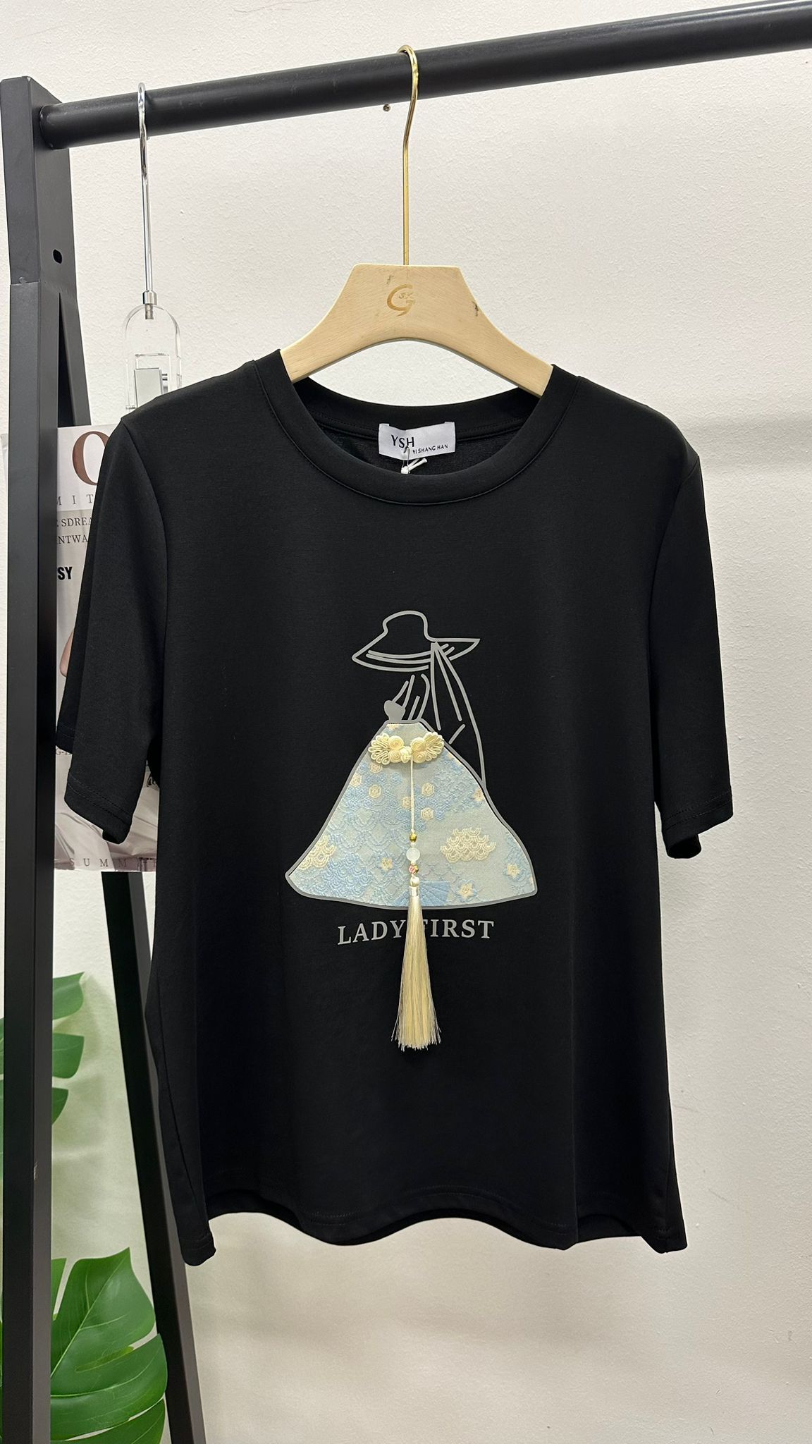 (D3564)Top