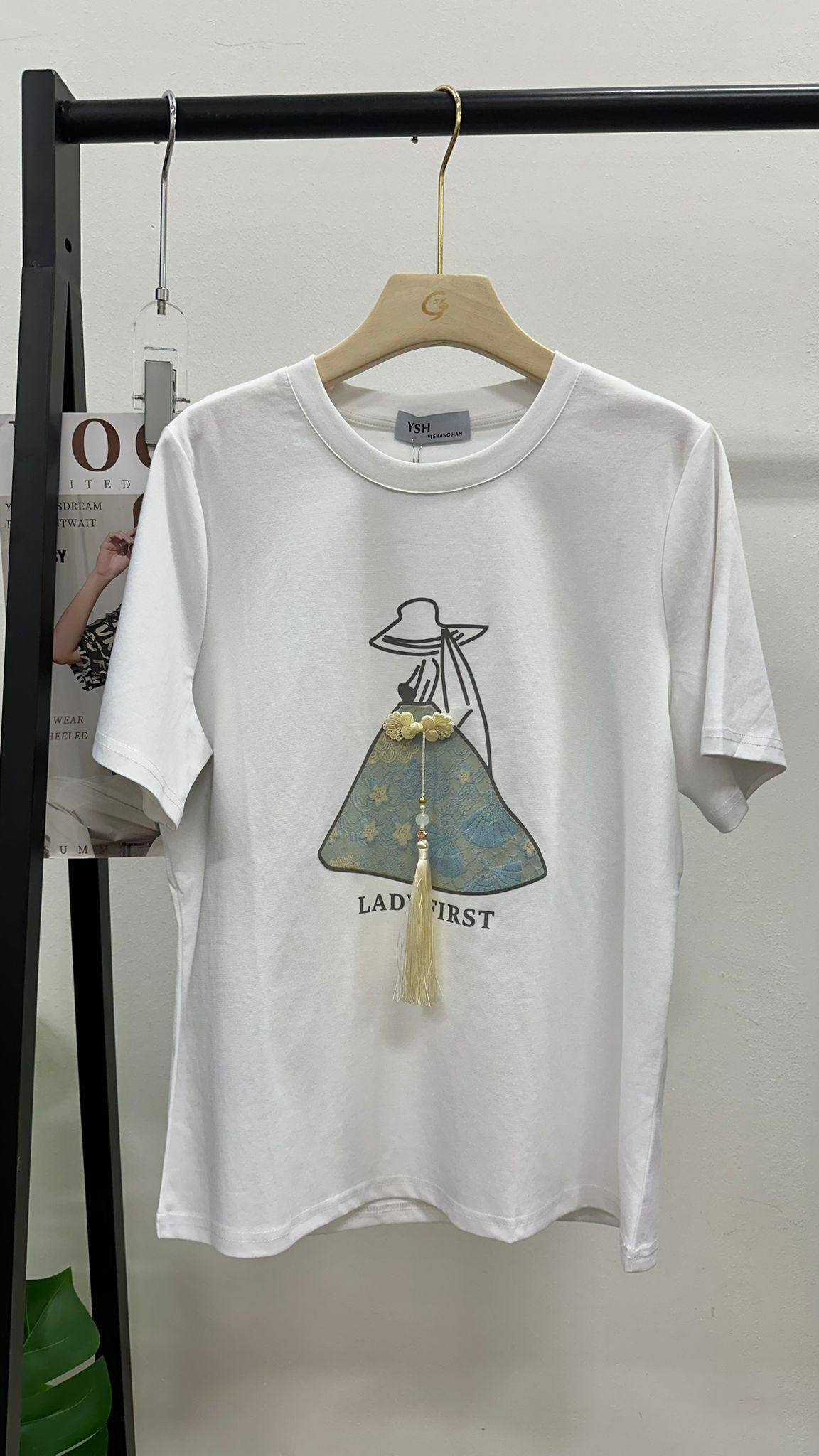 (D3564)Top