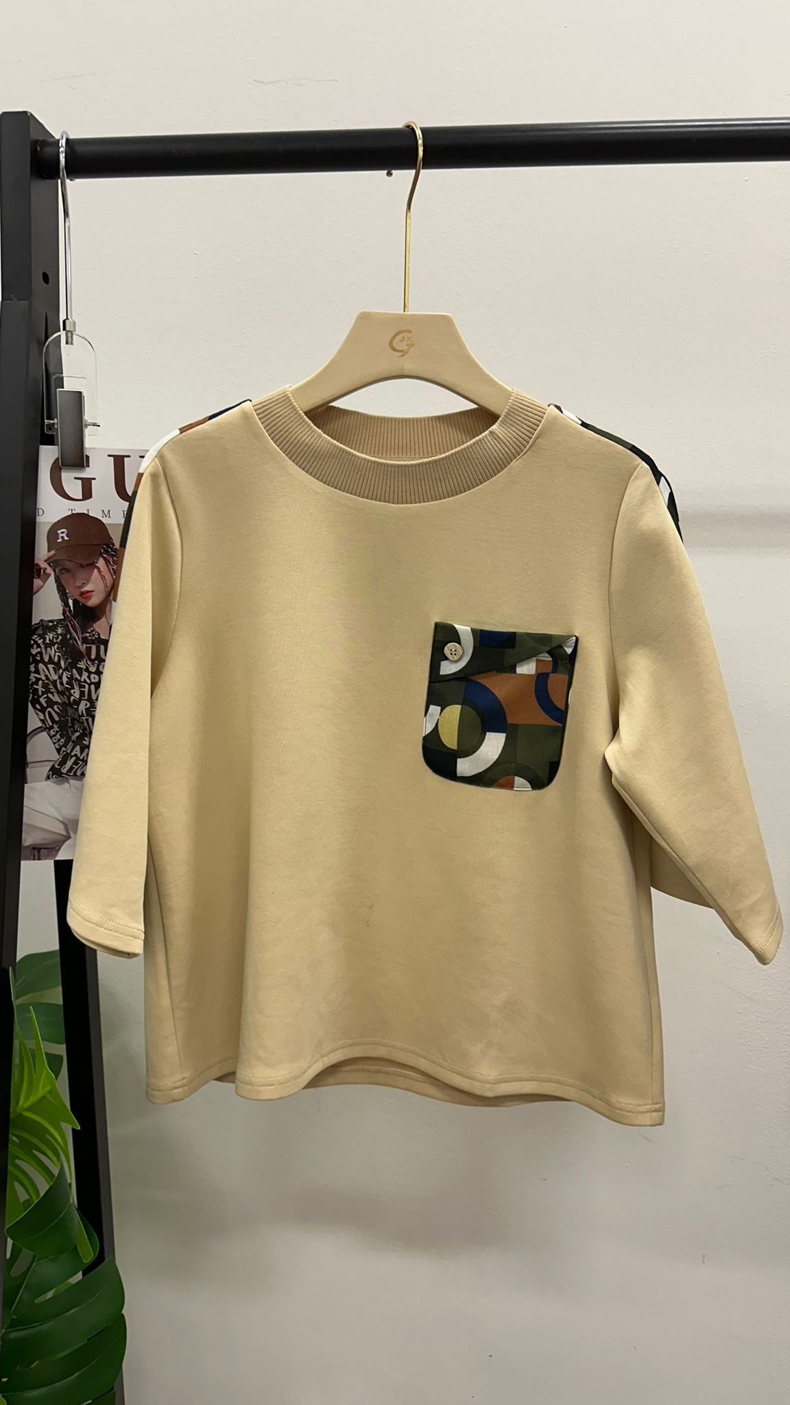 (D3571)Top