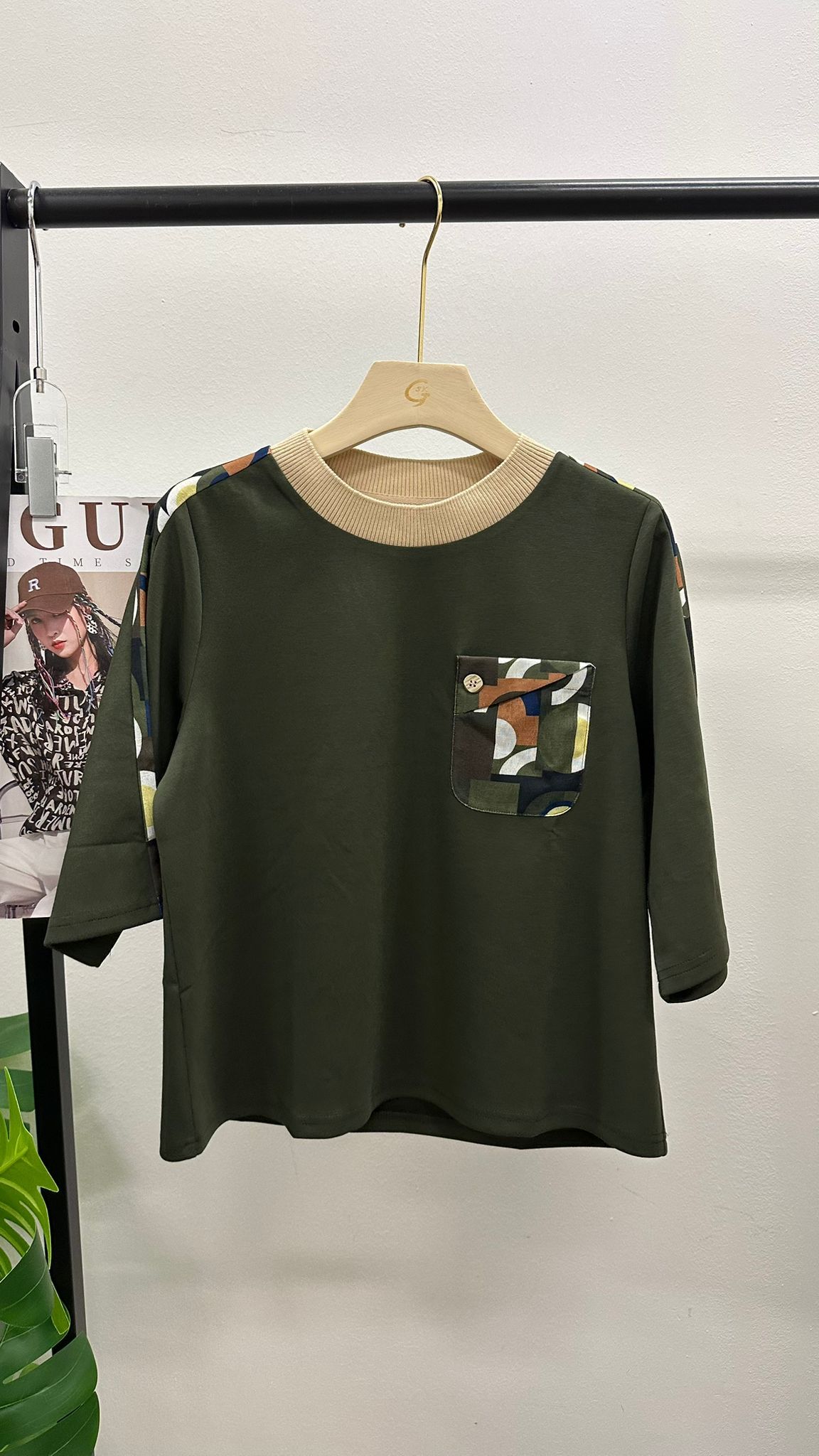 (D3571)Top