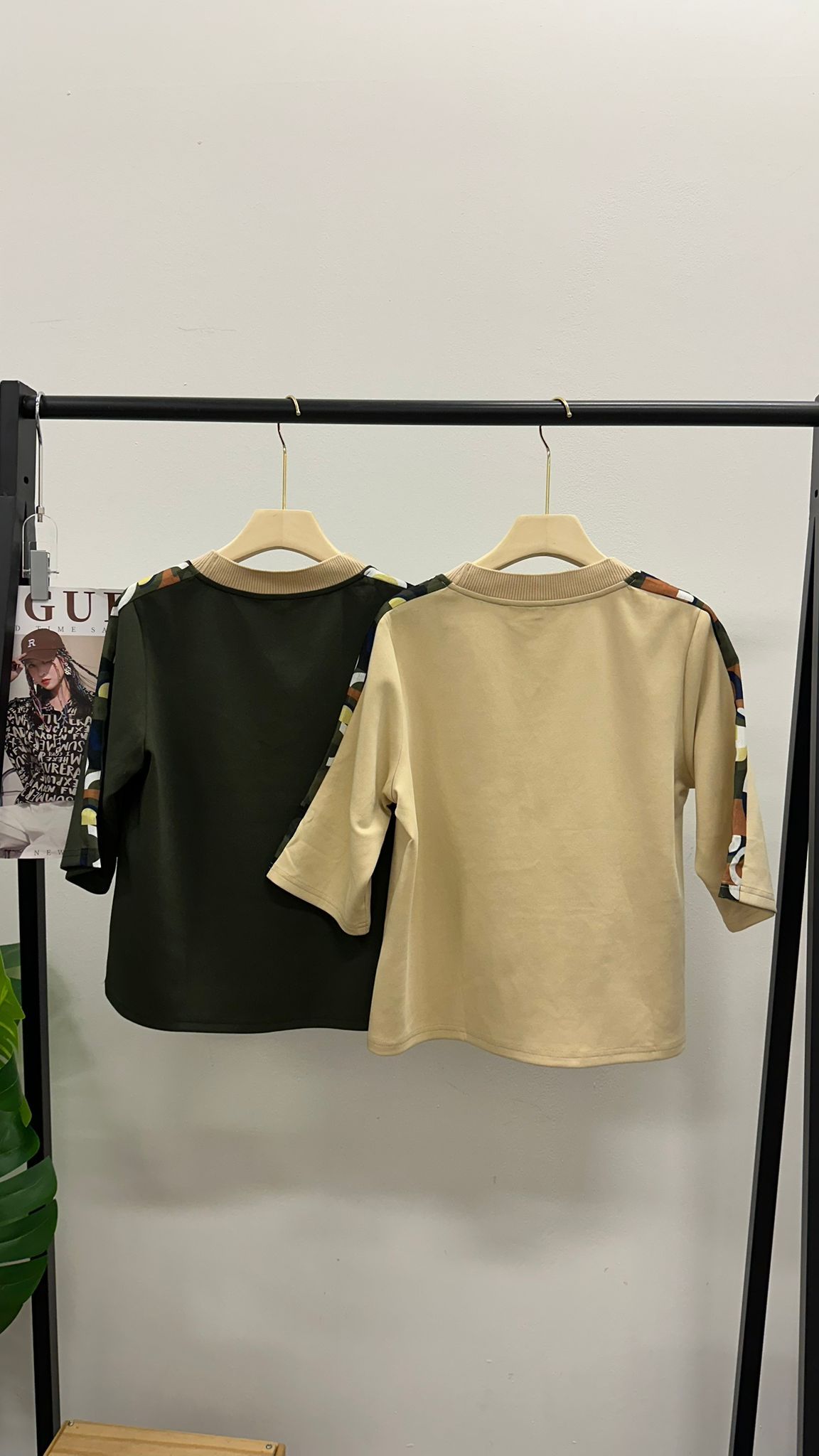 (D3571)Top