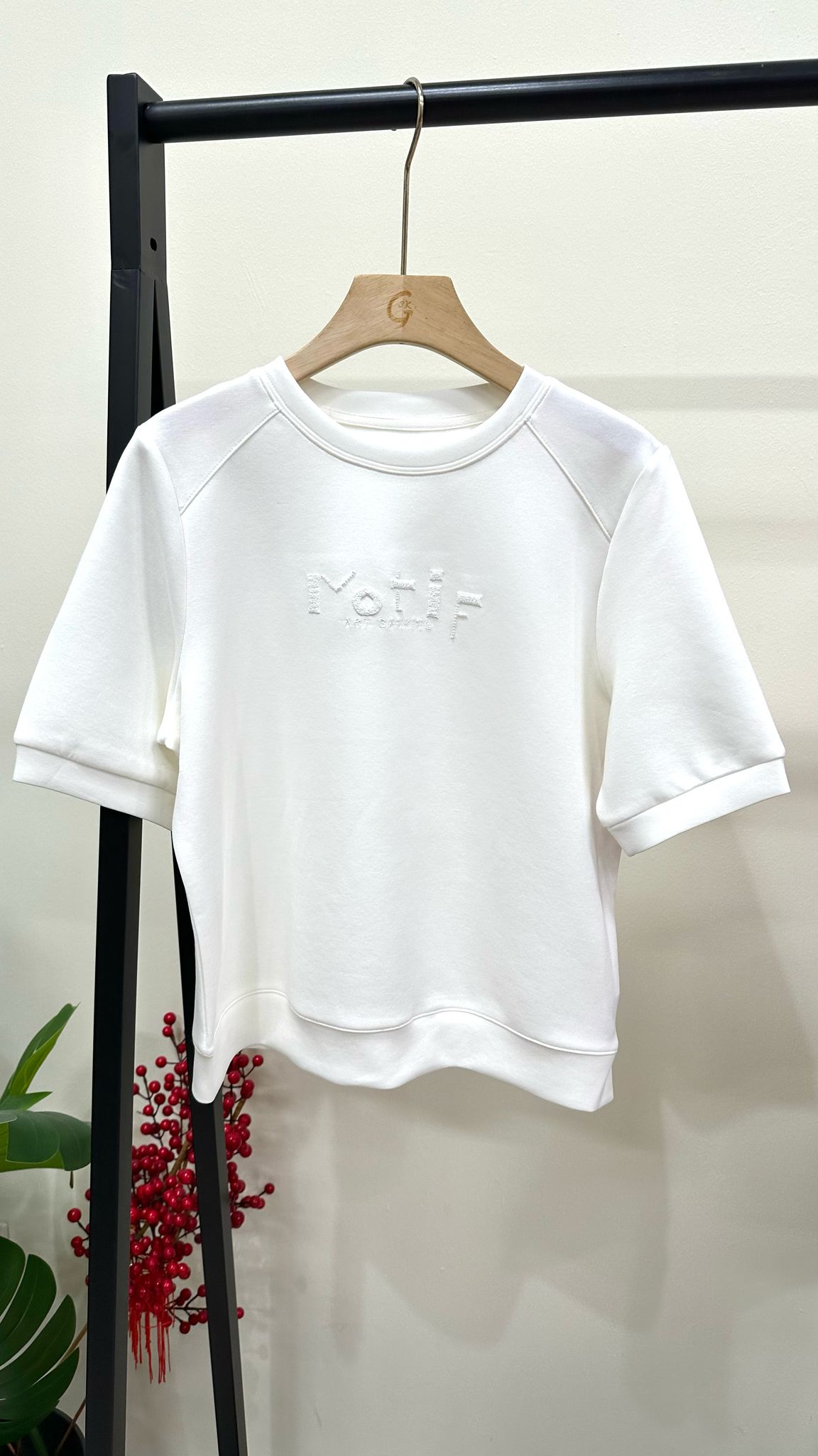 (D3681)Top