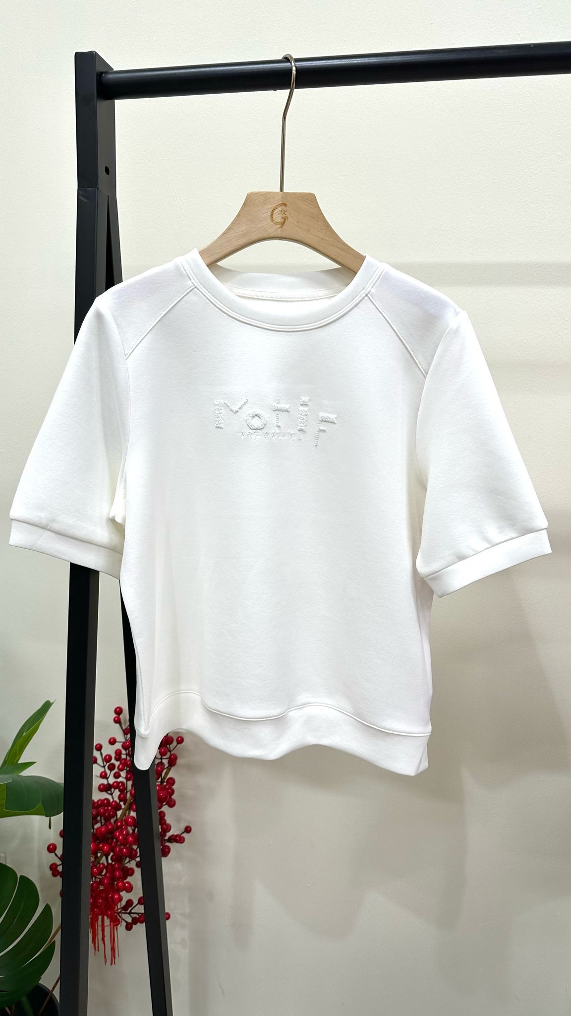 (D3681)Top