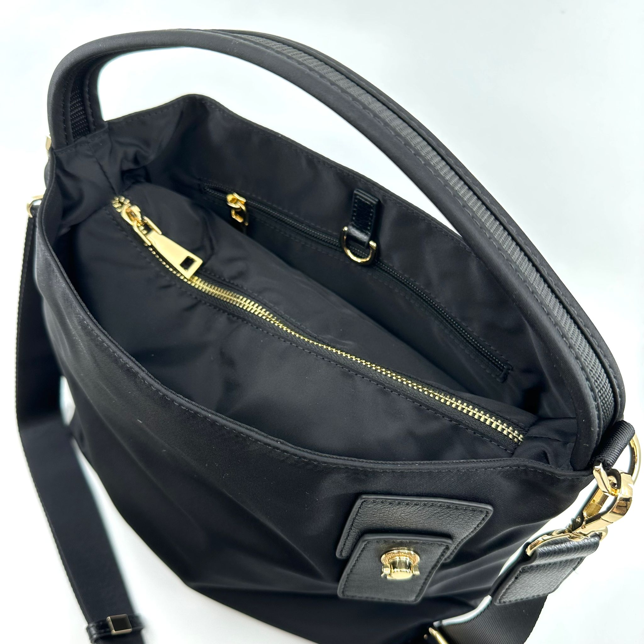 (D371)Bag