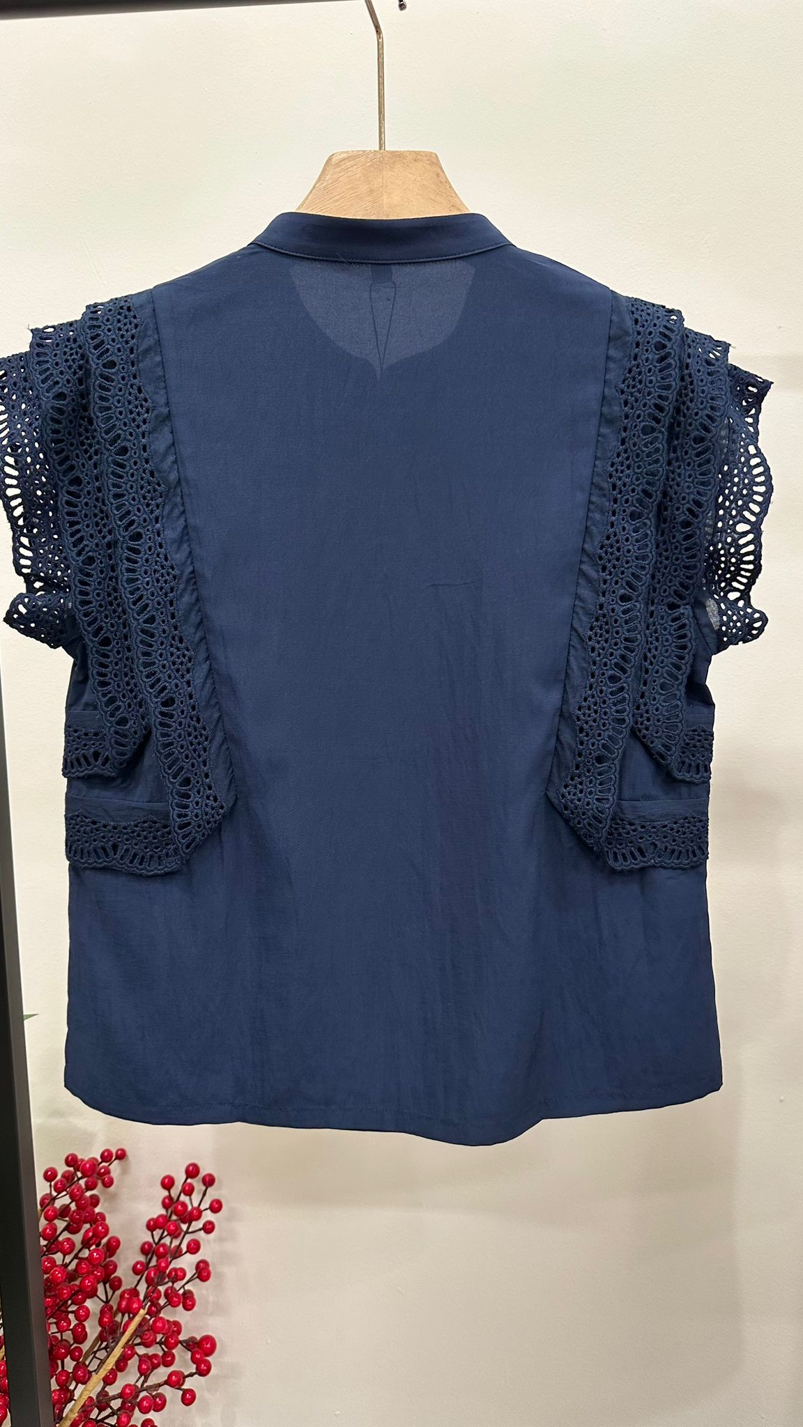 (D3799)Top