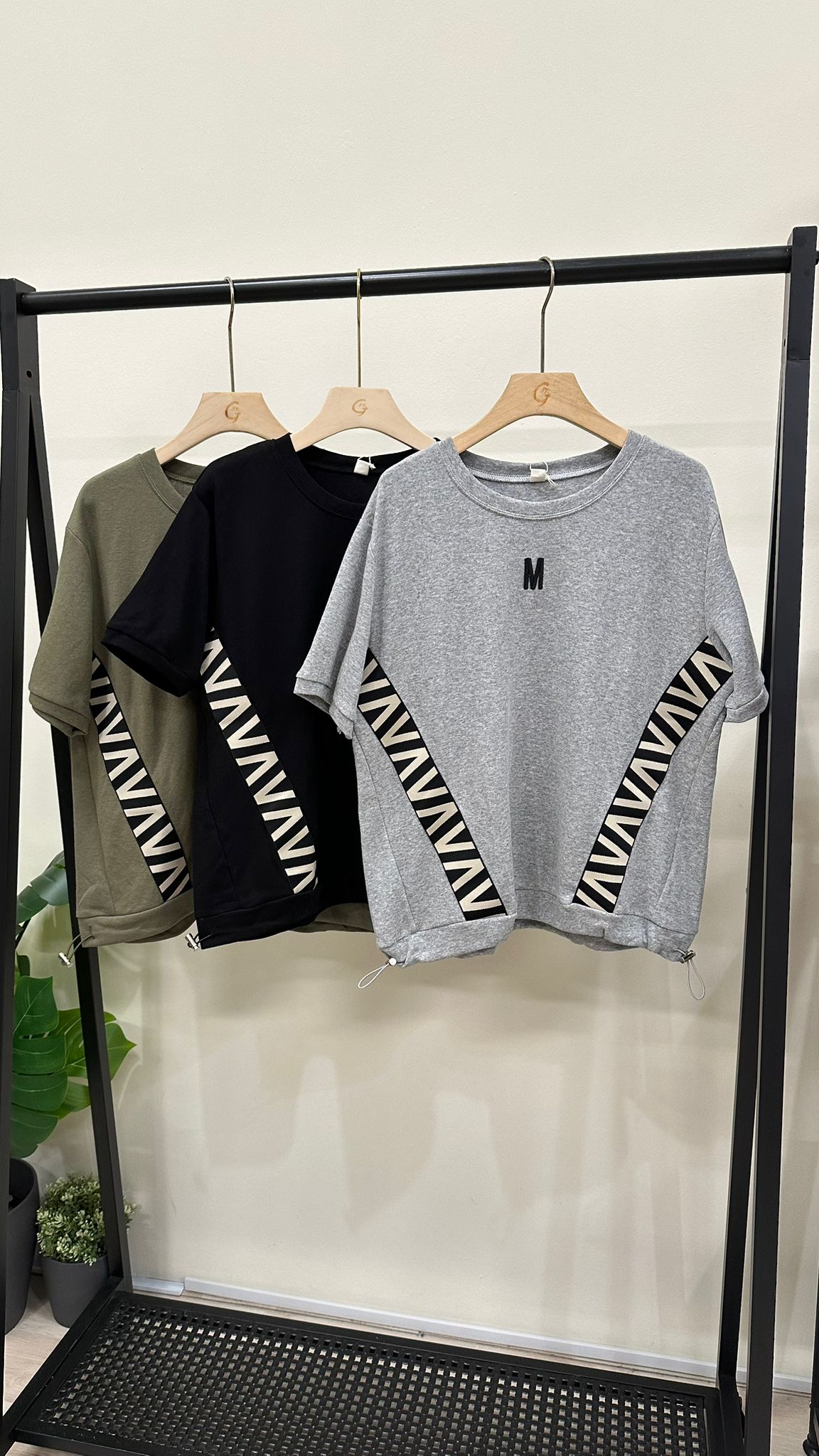 (D3851)Top