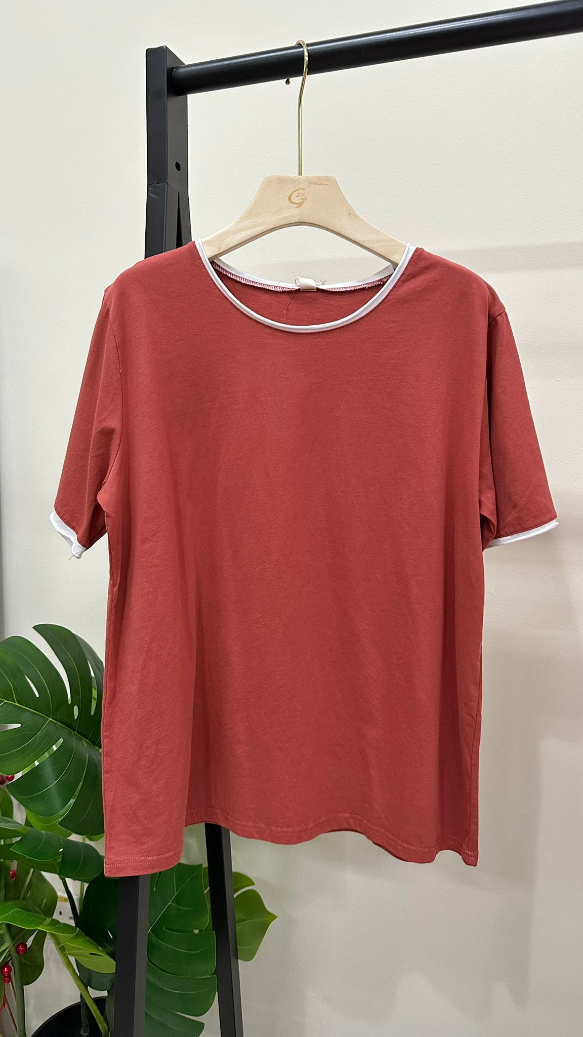 (D3853)Top