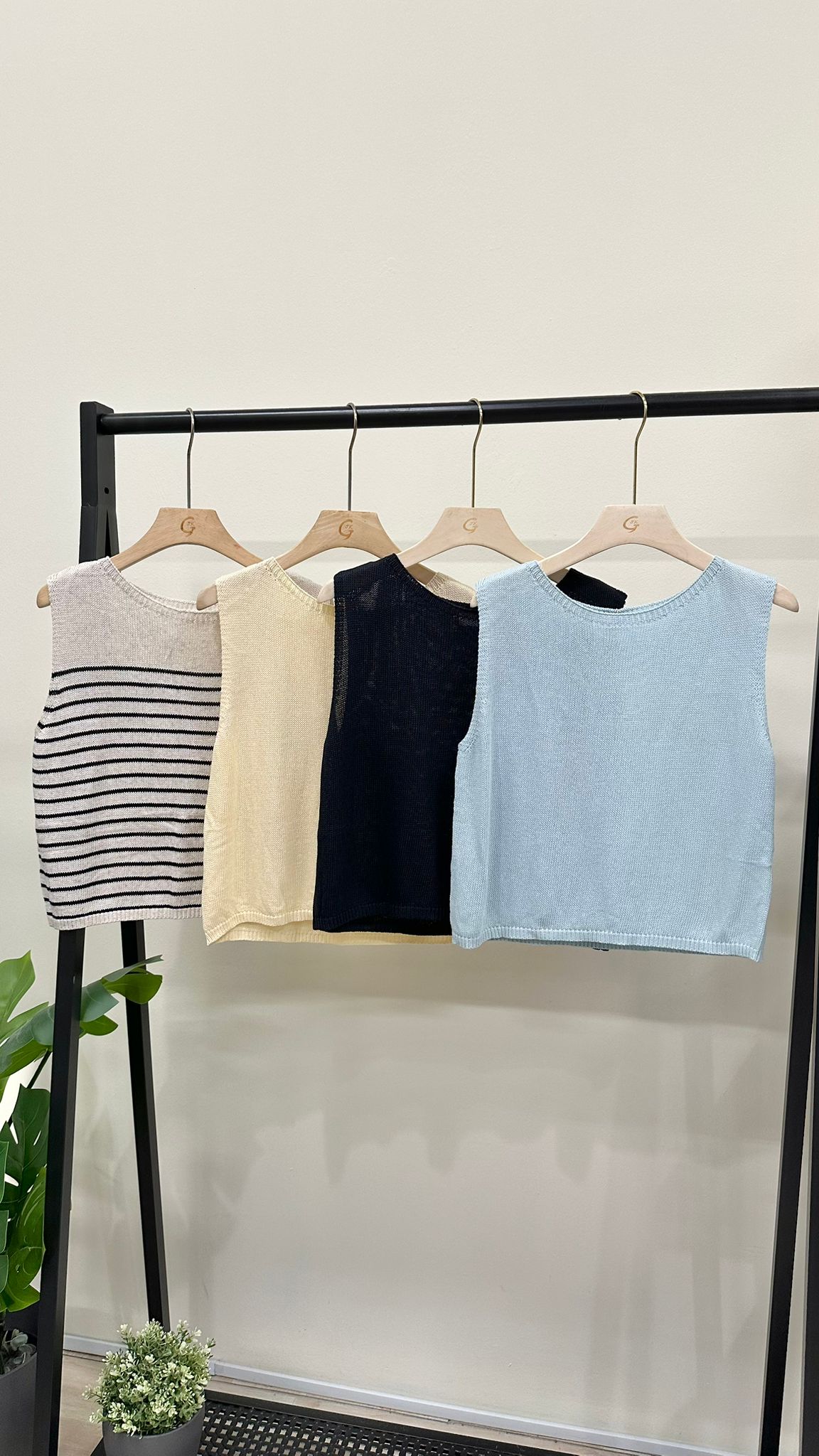 (D3861)Knitted Top