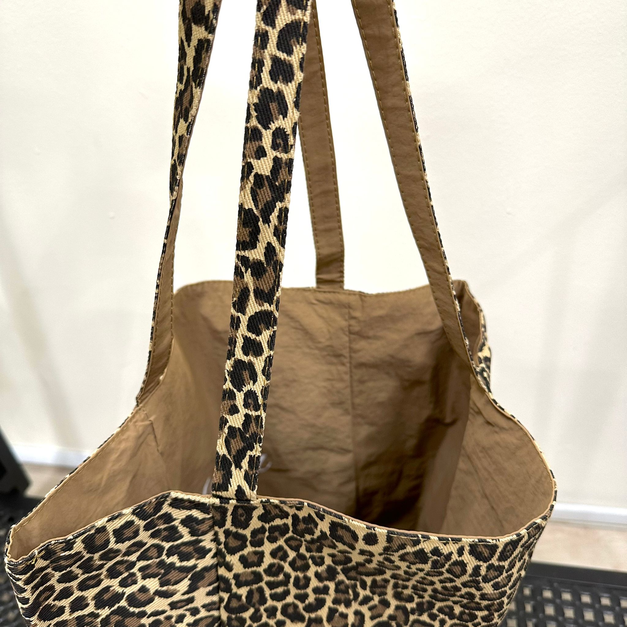(D388)Two Sided Shoulder Bag