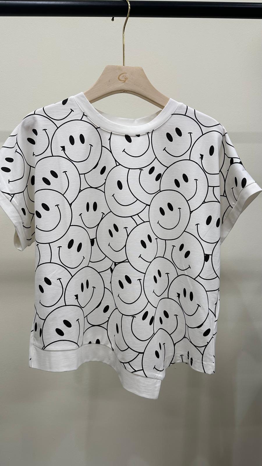 (D3884)Smiley Top