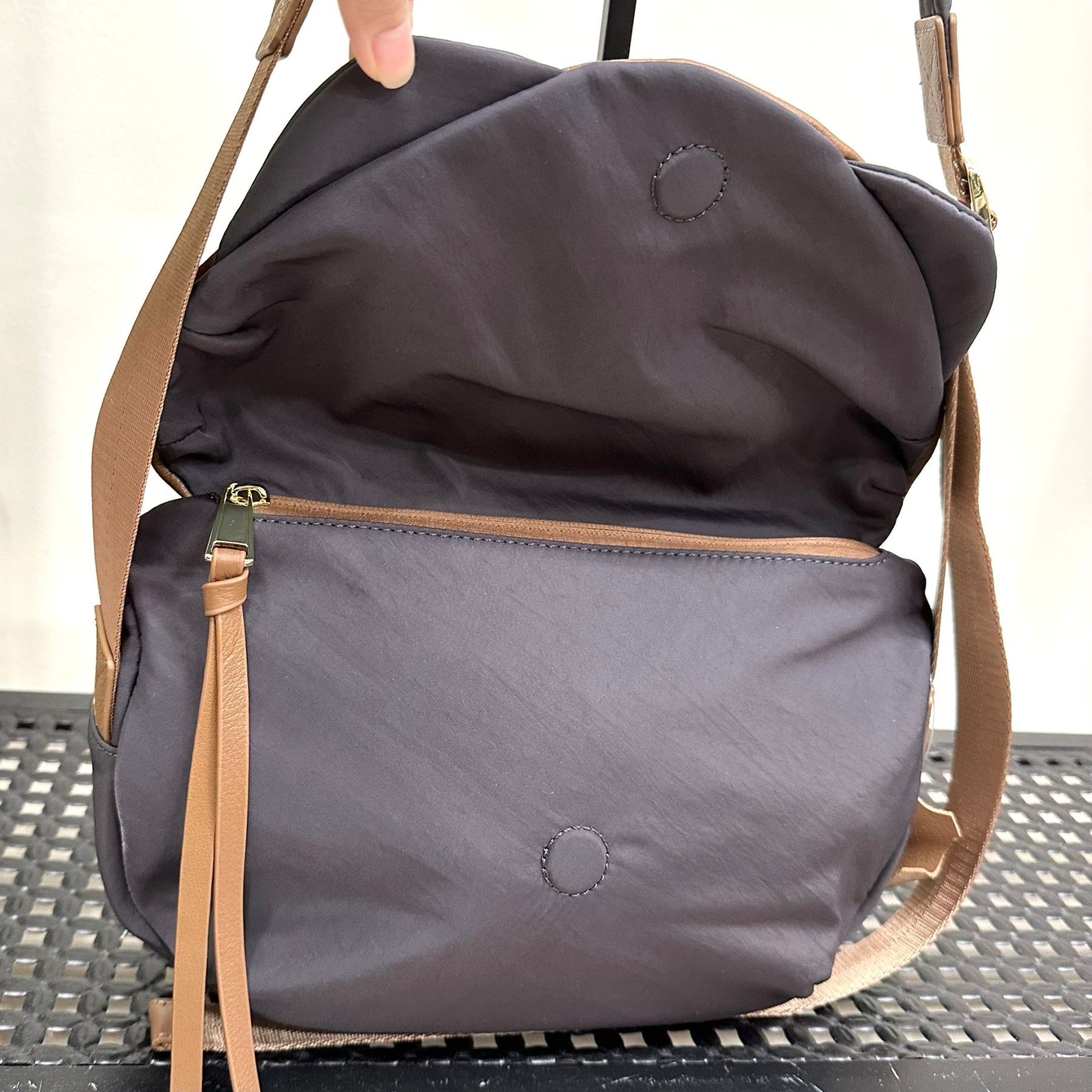 (D389)Bag
