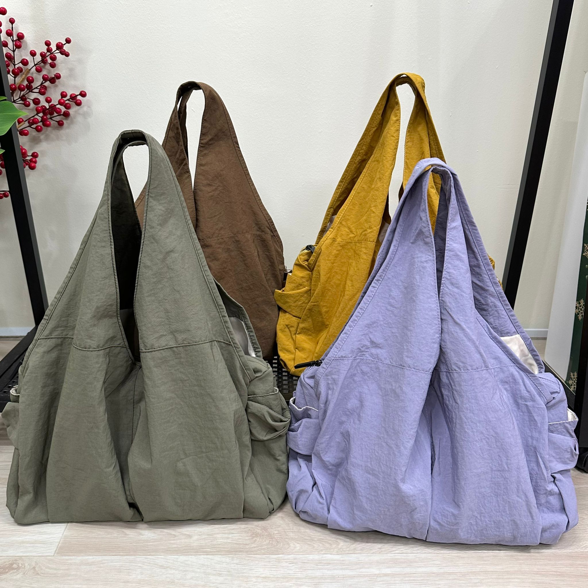 (D390)Shoulder Bag