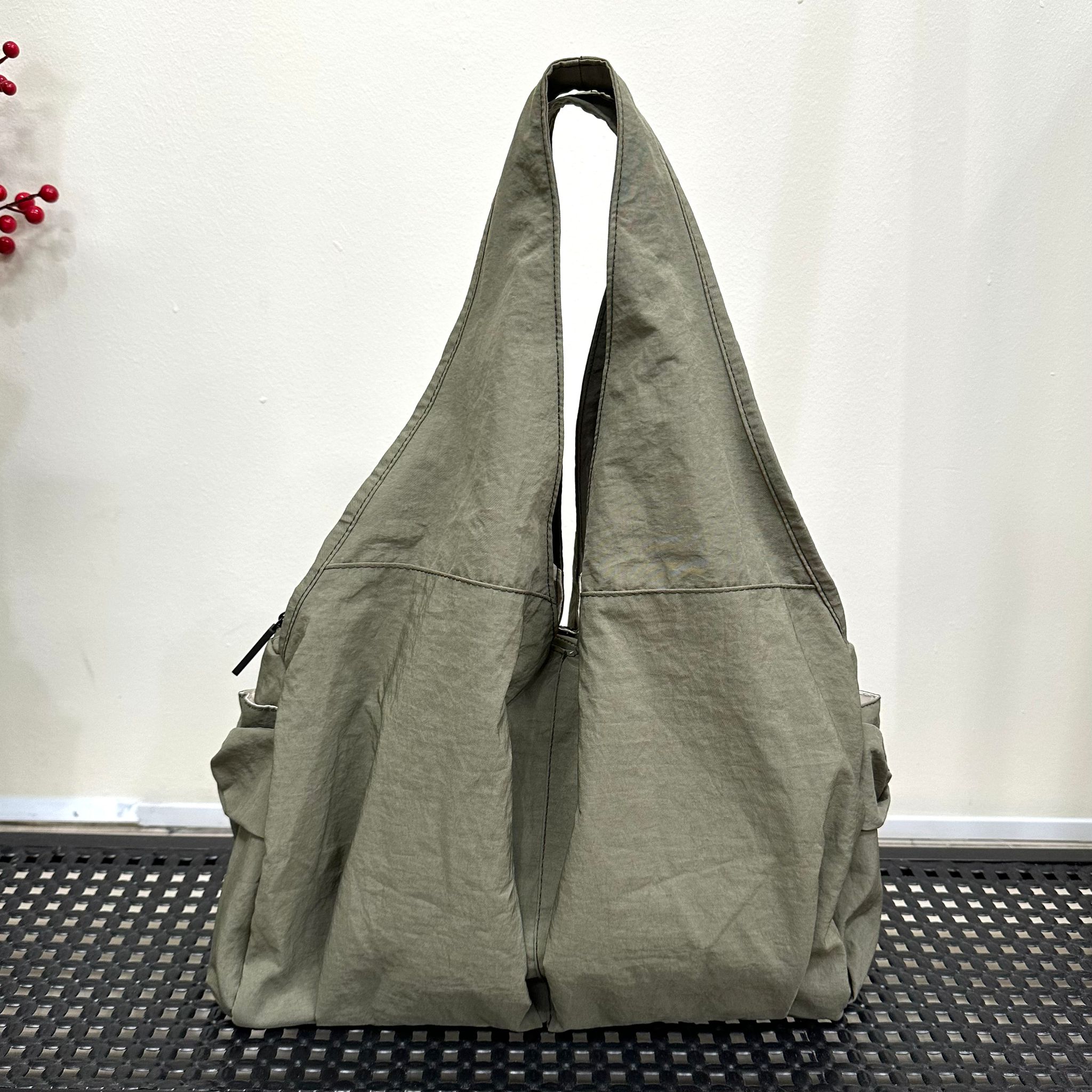 (D390)Shoulder Bag